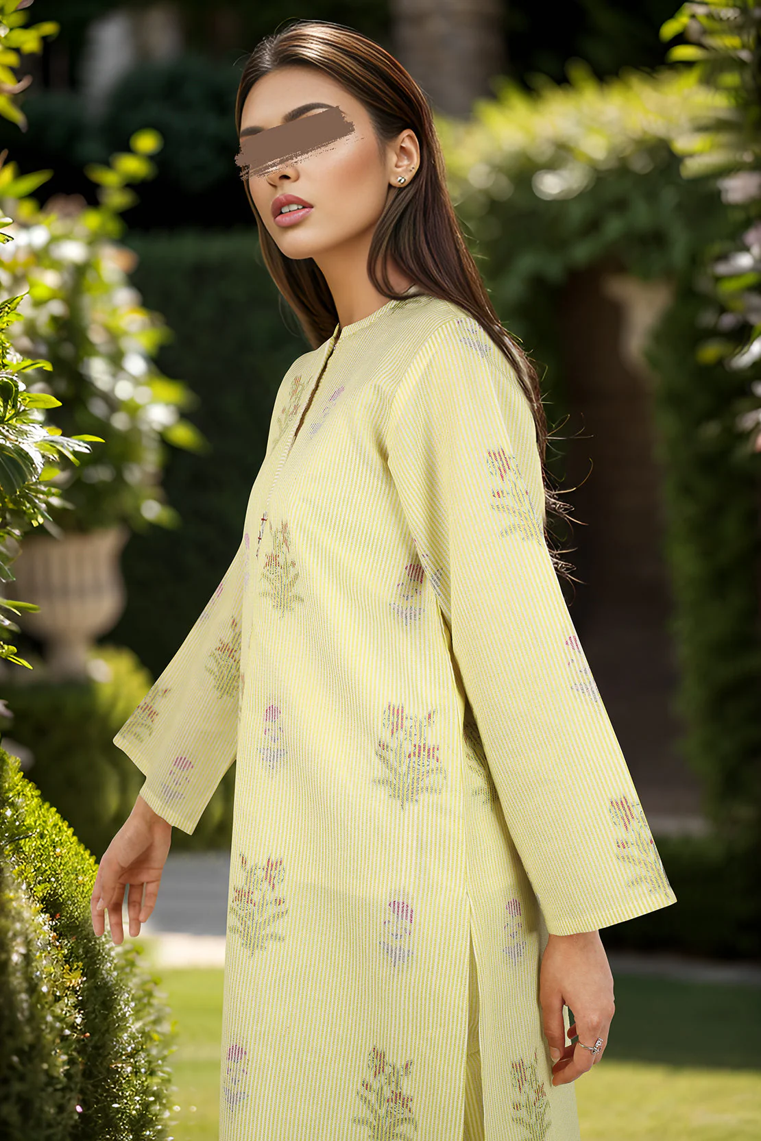 SAYA's Printed Cotton Jacquard Stitched For Mom And Daughter - Image 5