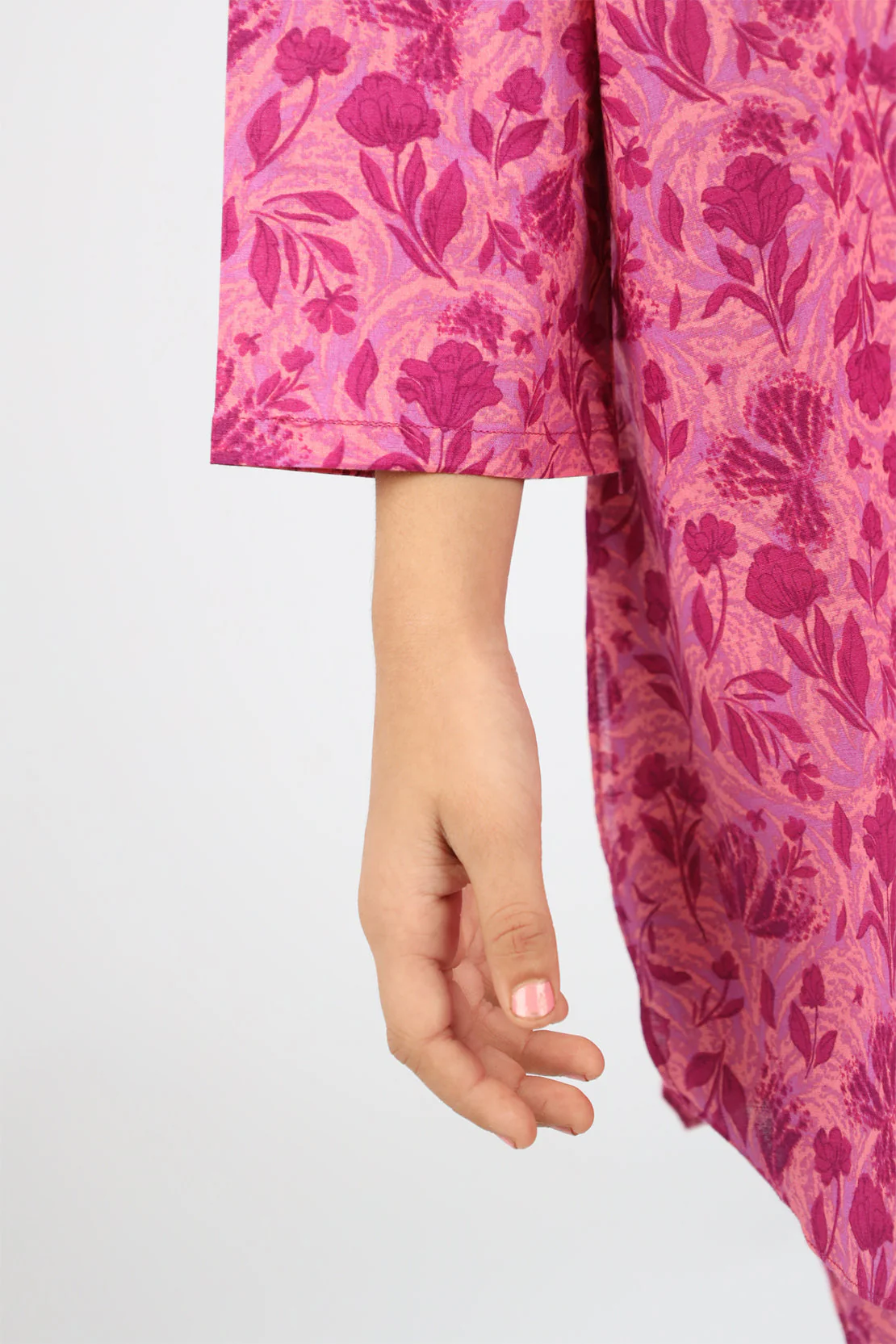 SAYA's Printed Lawn Stitched For Mom And Daughter - Image 8