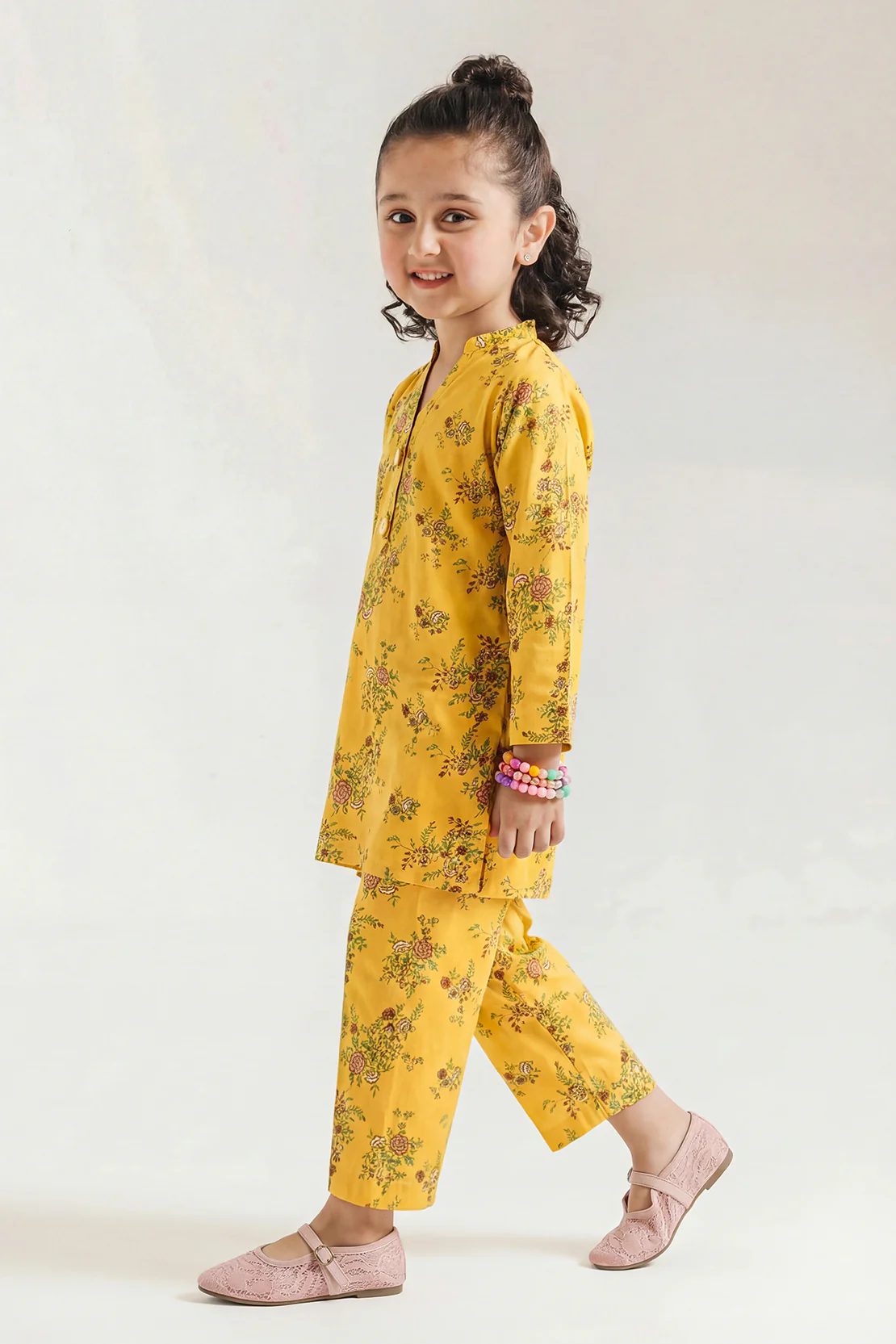 Saya'S Stitched Printed Karandi For Mom And Daughter - Image 4