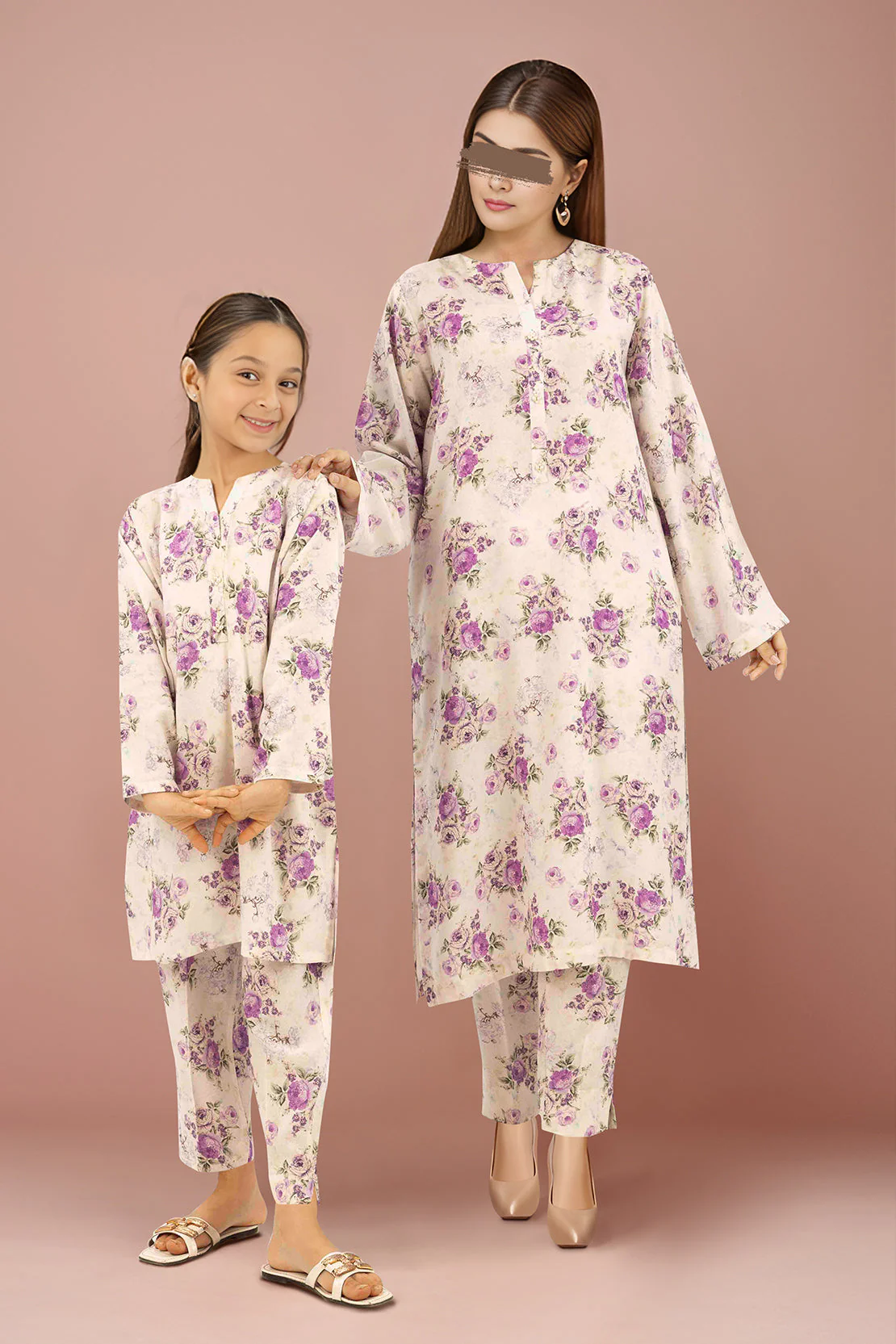 Saya'S Stitched Printed Karandi For Mom And Daughter