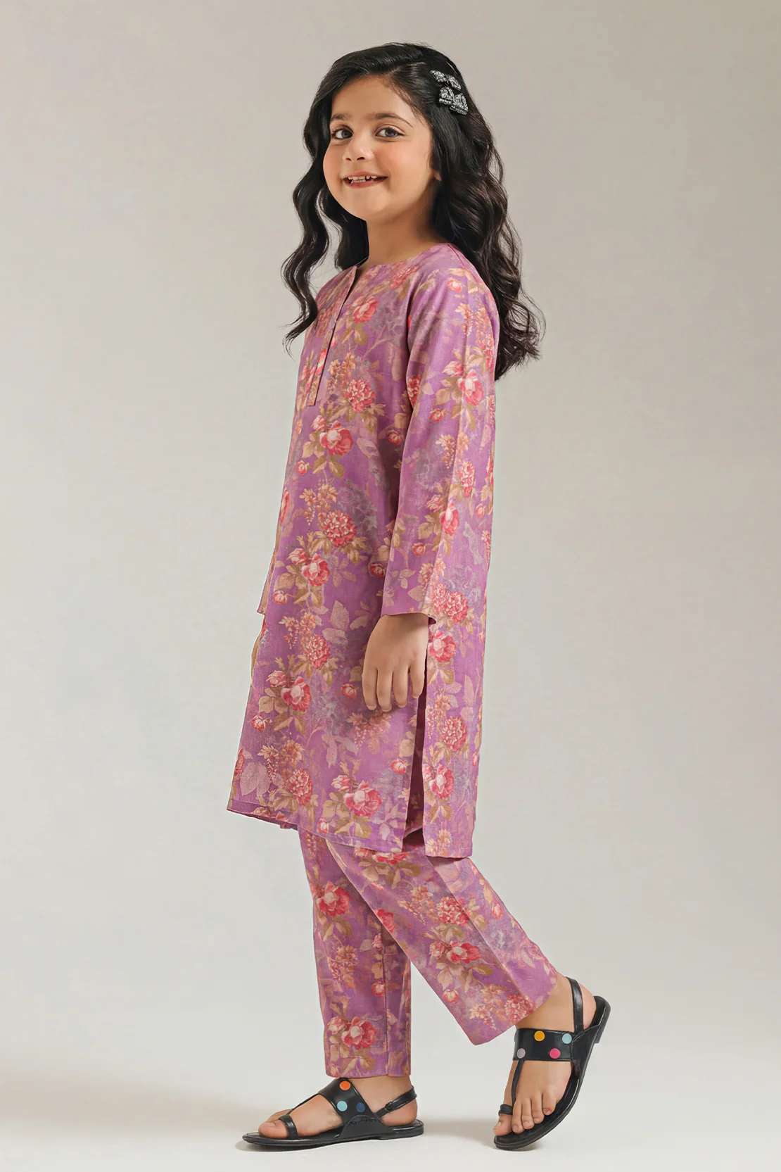 Saya'S Stitched Printed Viscose Twill For Mom And Daughter - Image 2