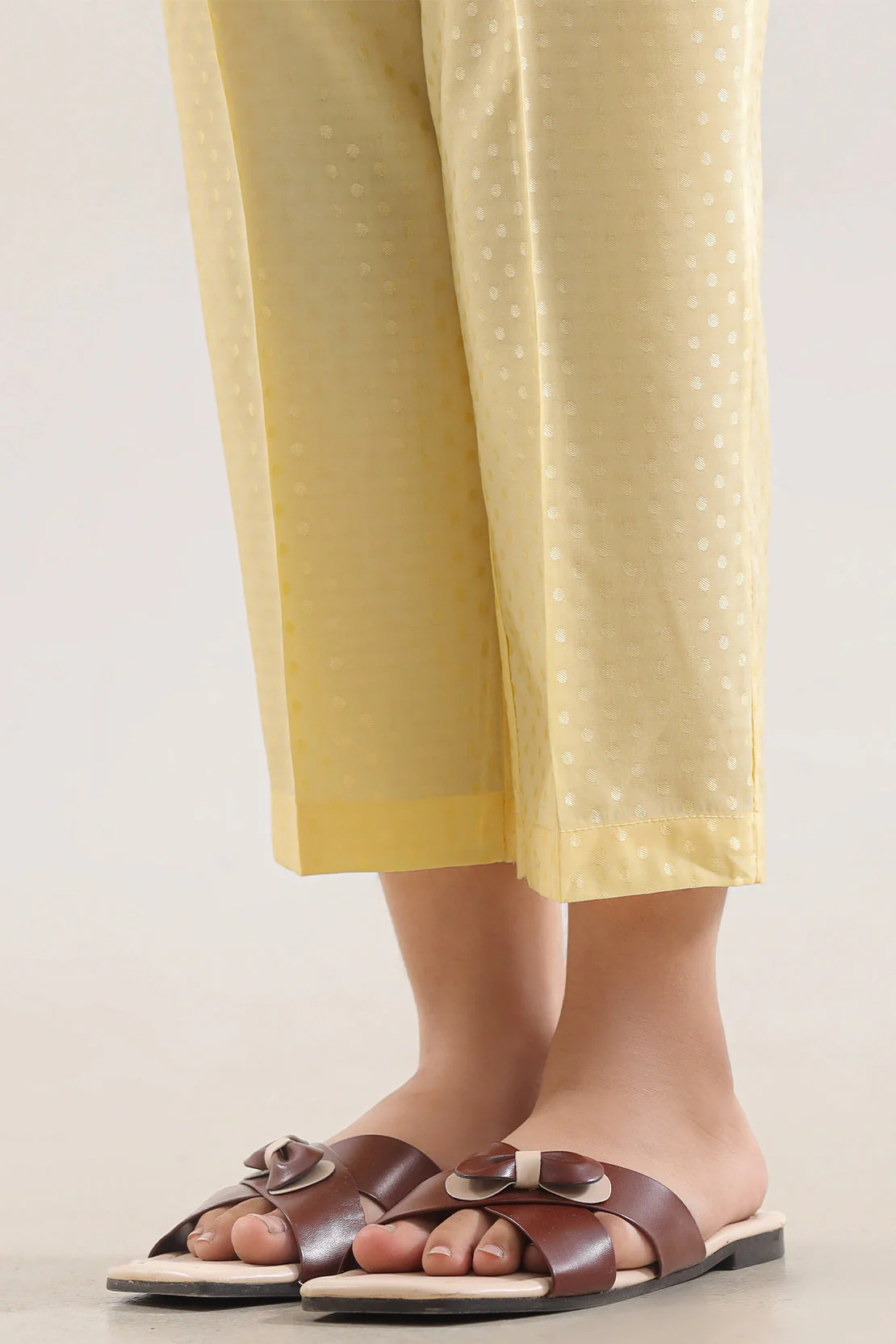 Self Jacquard Pant For Kids - Image 2