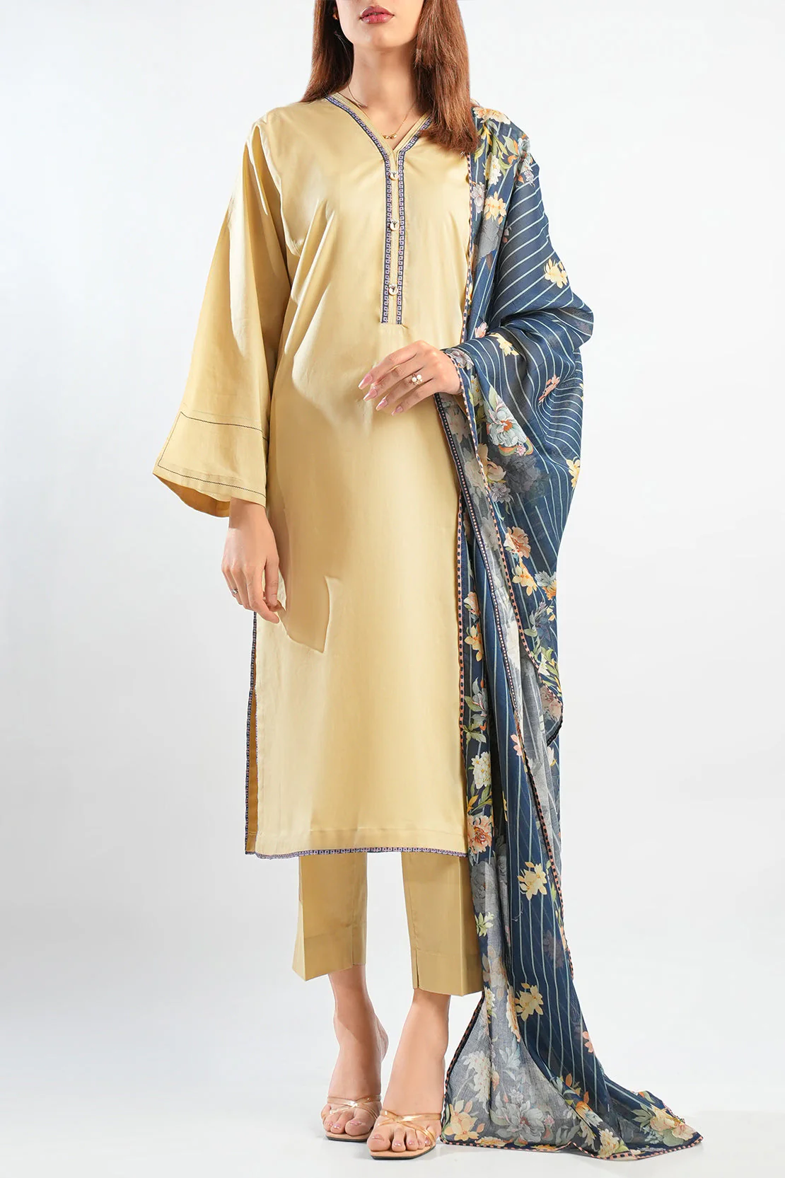 Solid Cambric Stitched 3 Piece - Image 2