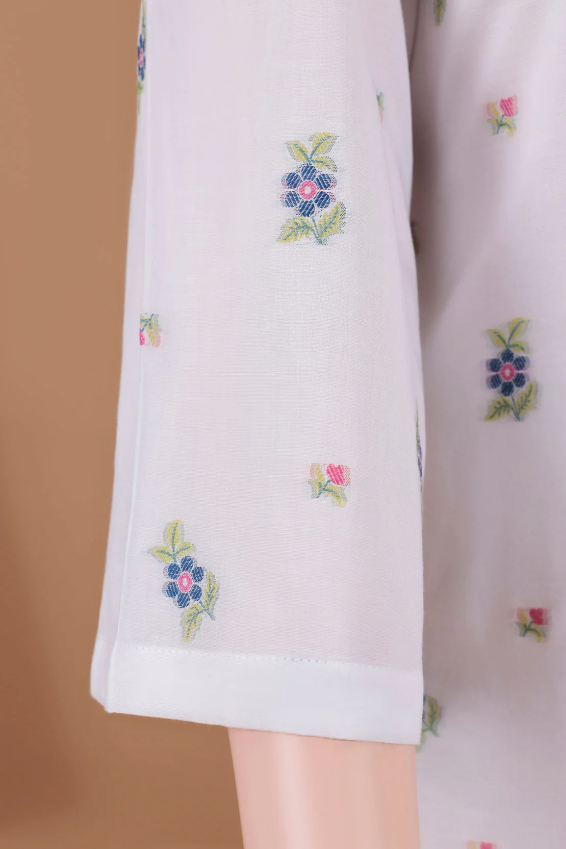 Solid Cotton Jacquard Stitched 3 Piece - Image 4