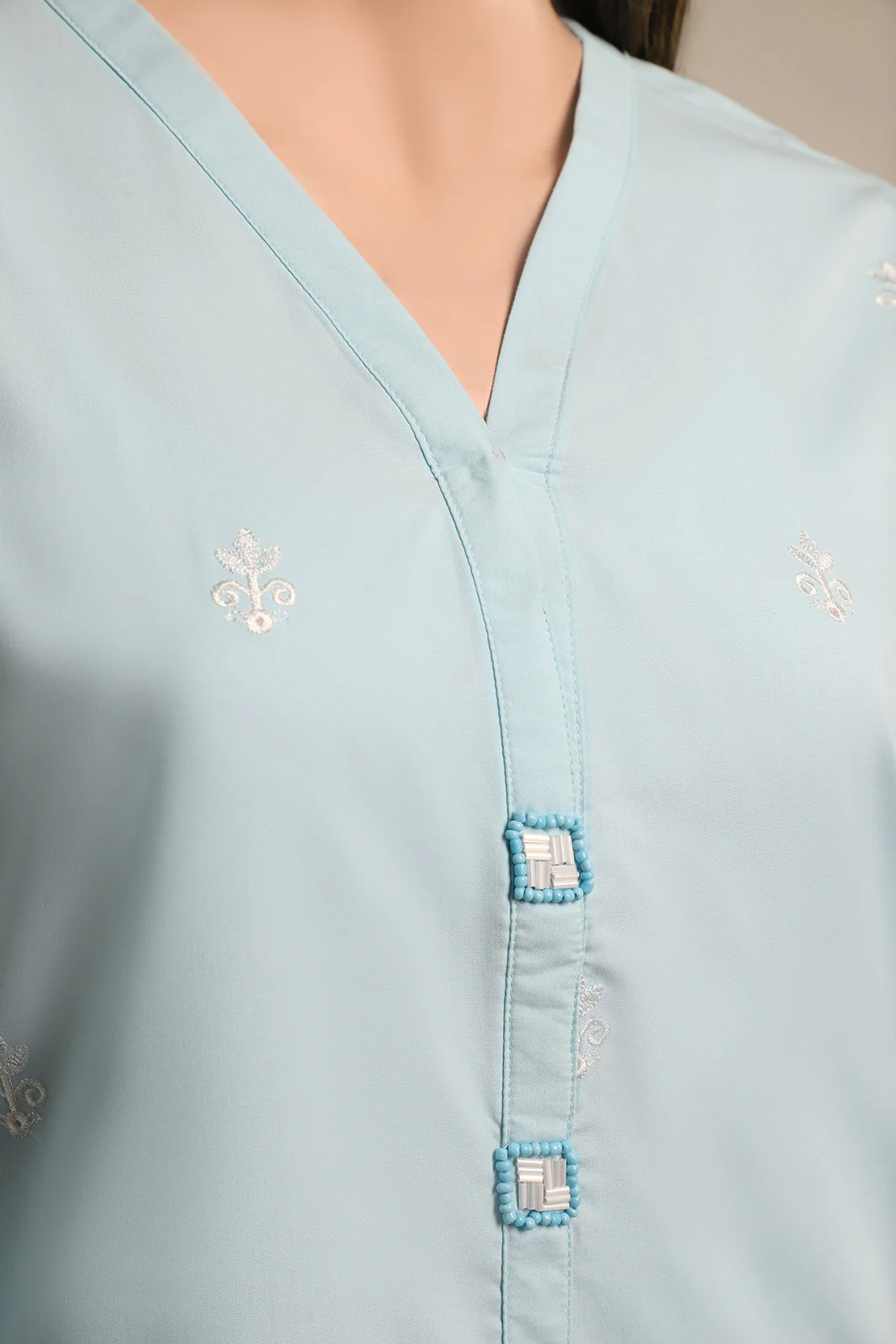 Solid Emb Formal Blended Suit - Image 3