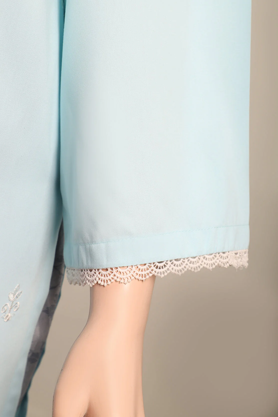 Solid Emb Formal Blended Suit - Image 5