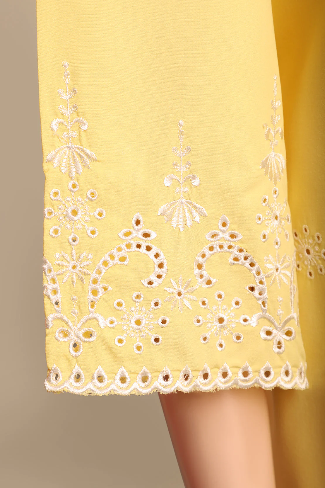 Solid Emb Formal Blended Suit - Image 4