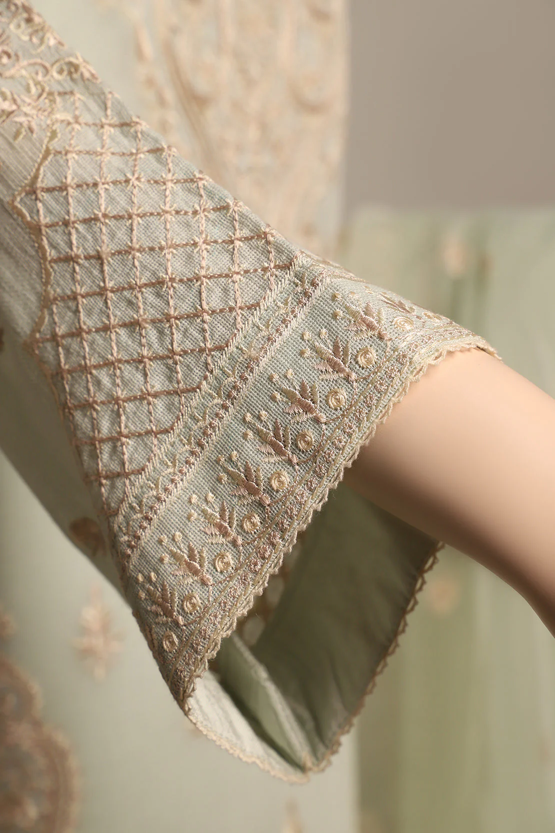 Solid Embroidered Cotton Net Stitched 3 Piece - Image 5