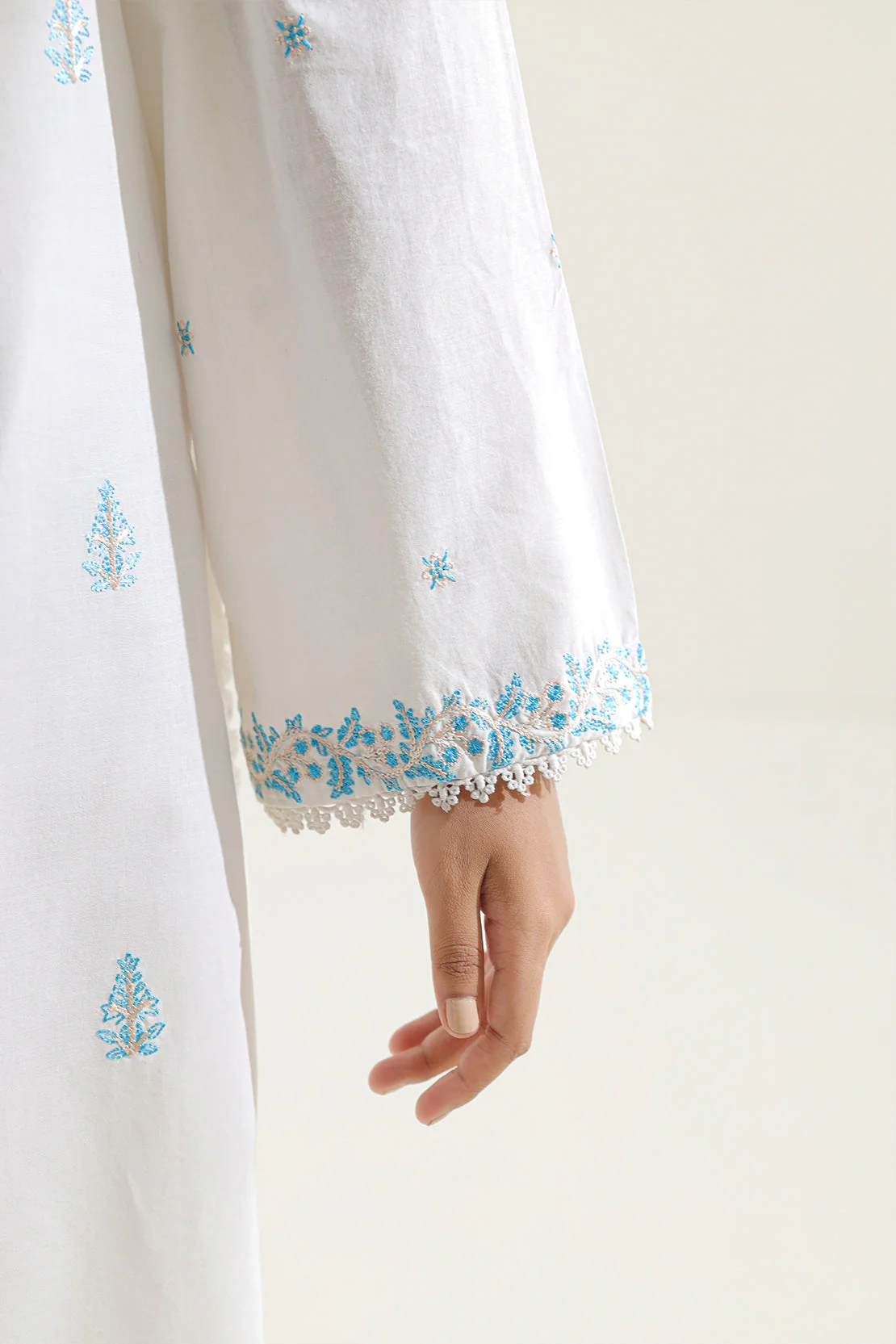 Solid Embroidered Cotton Stitched 3 Piece - Image 5