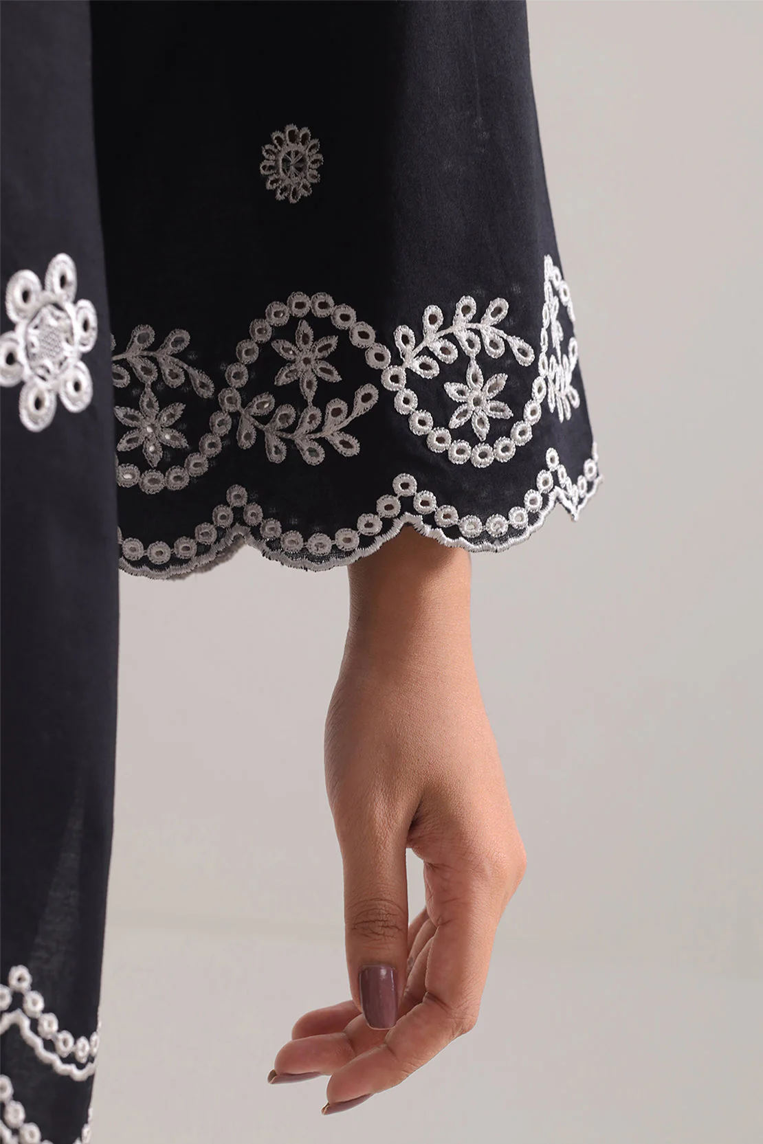 Solid Embroidered Cotton Stitched Shirt - Image 4