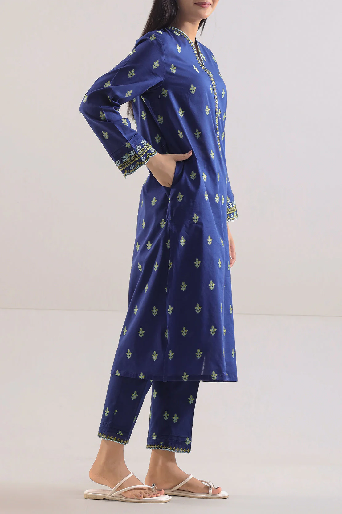 Solid Embroidered Jacquard Cotton Stitched Shirt - Image 2