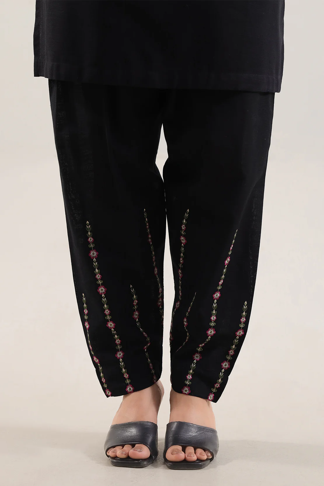 Solid Embroidered Khaddar Stitched 2 Piece (Shirt/Trouser) - Image 5