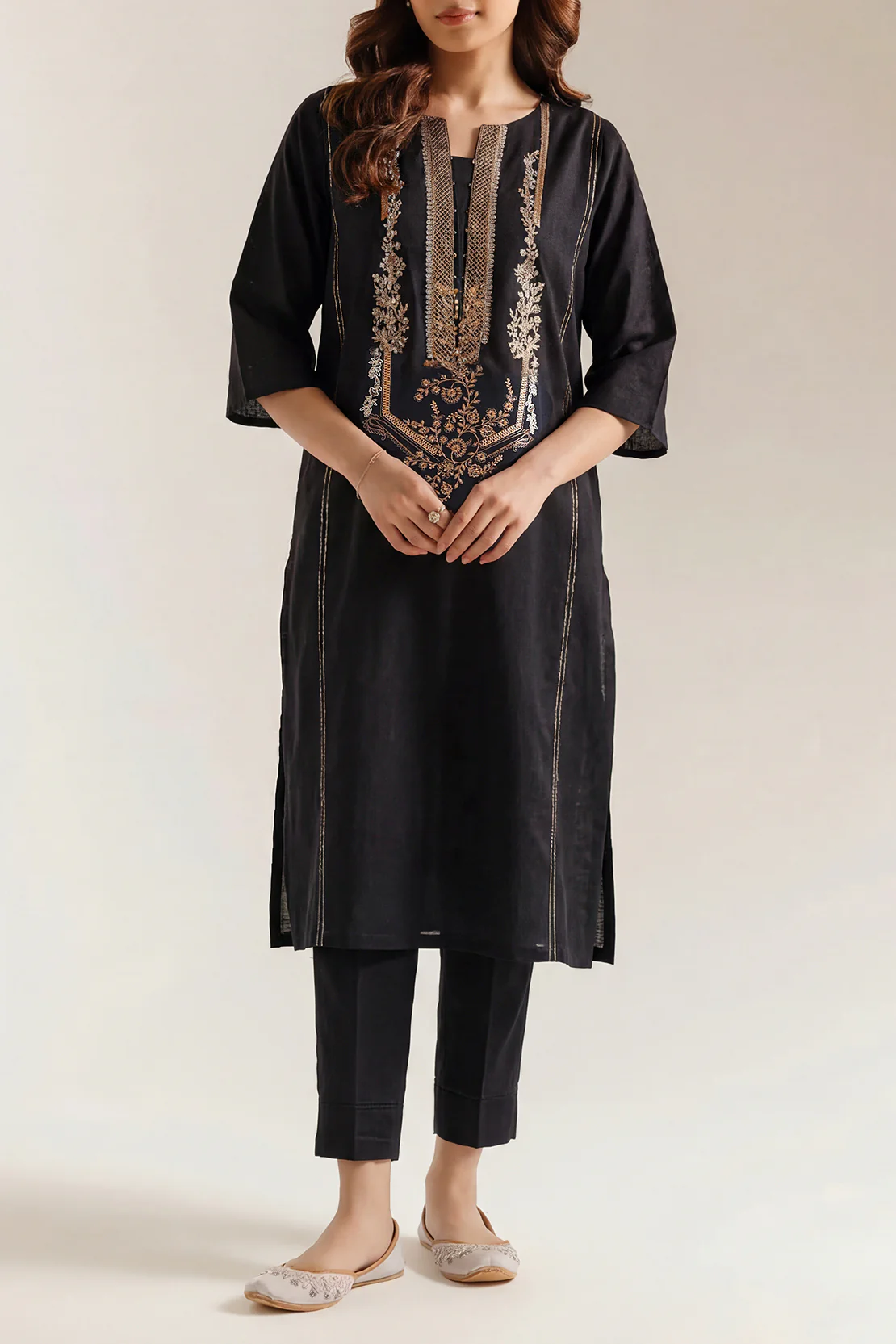 Solid Embroidered Khaddar Stitched 2 Piece (Shirt/Trouser)