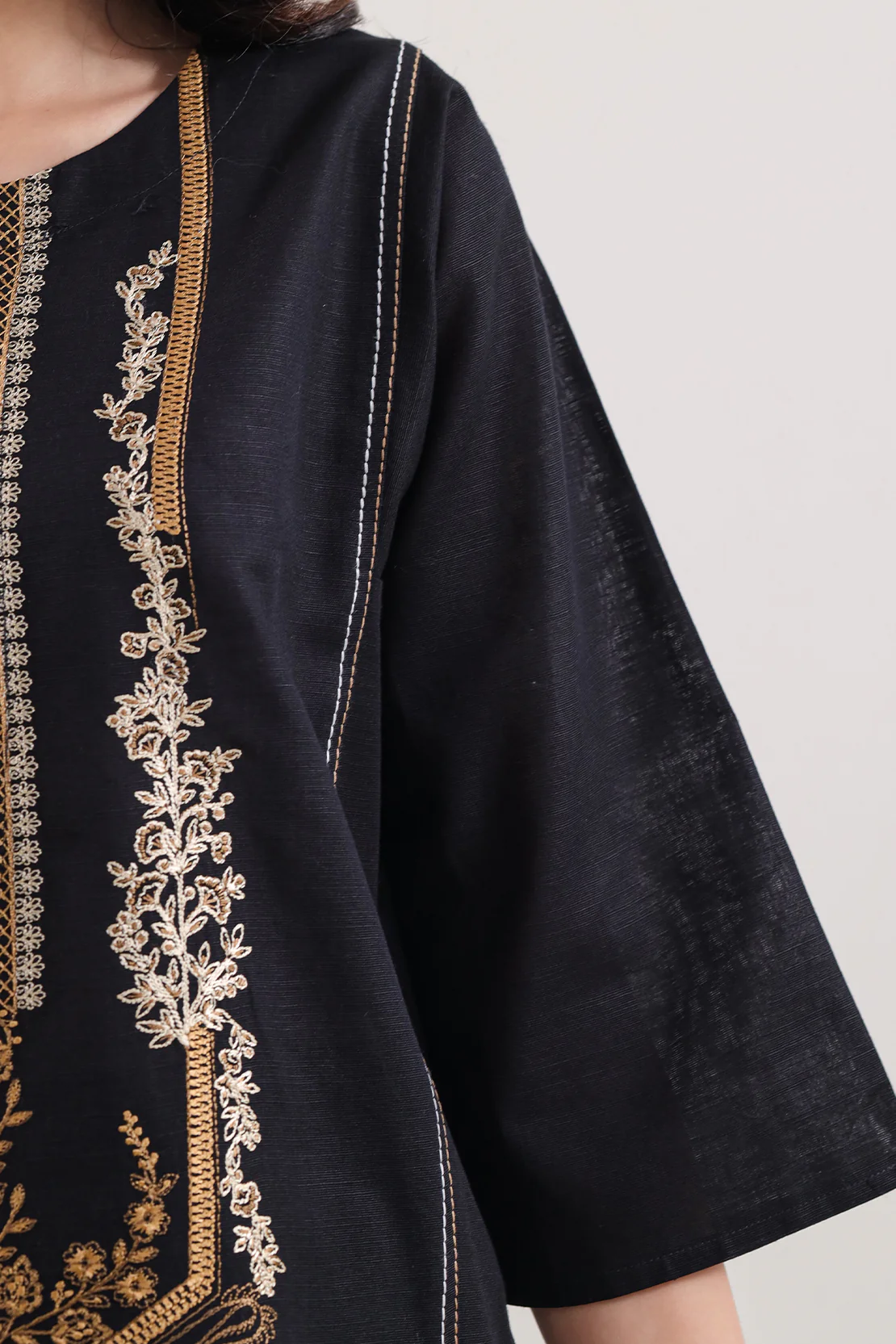 Solid Embroidered Khaddar Stitched 2 Piece (Shirt/Trouser) - Image 5