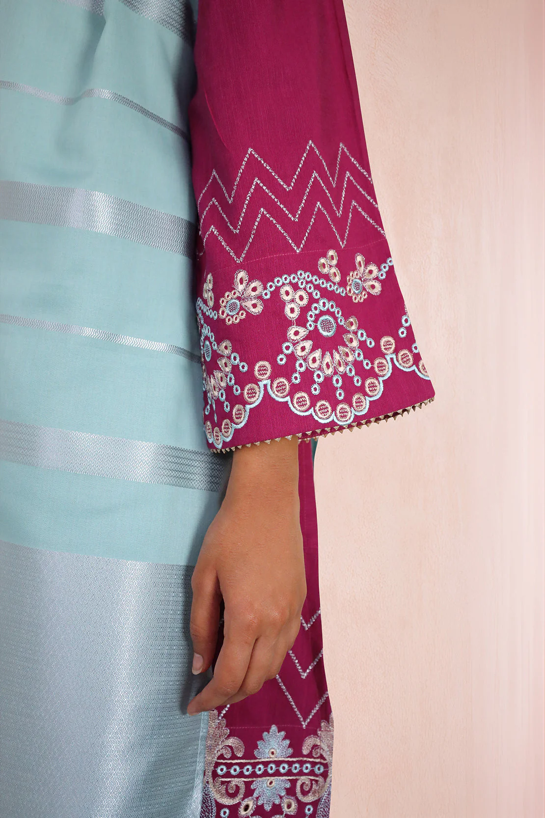 Solid Embroidered Khaddar Stitched 3 Piece - Image 3