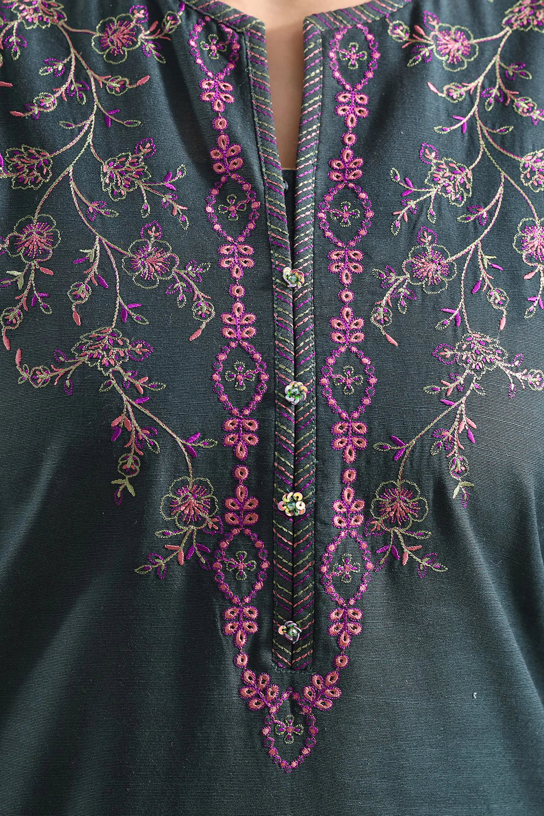Solid Embroidered Khaddar Stitched 3 Piece - Image 3
