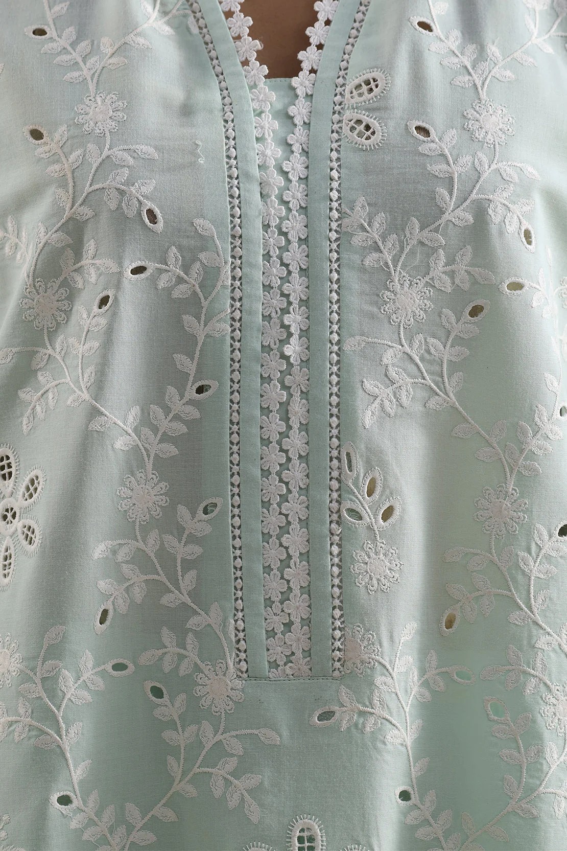 Solid Embroidered Lawn Stitched 3 Piece - Image 4