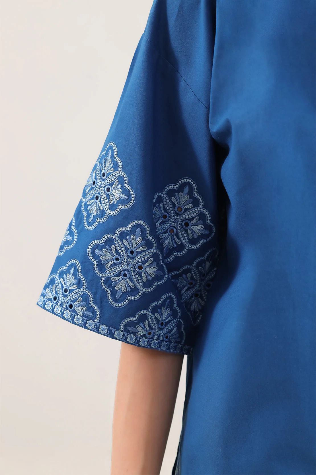 Solid Embroidered Poplin Stitched Shirt - Image 4