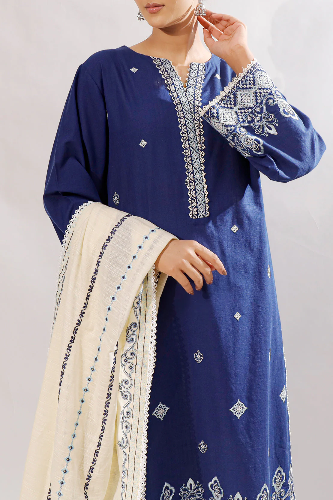 Solid Embroidered Slub Cotton Stitched 3 Piece - Image 7