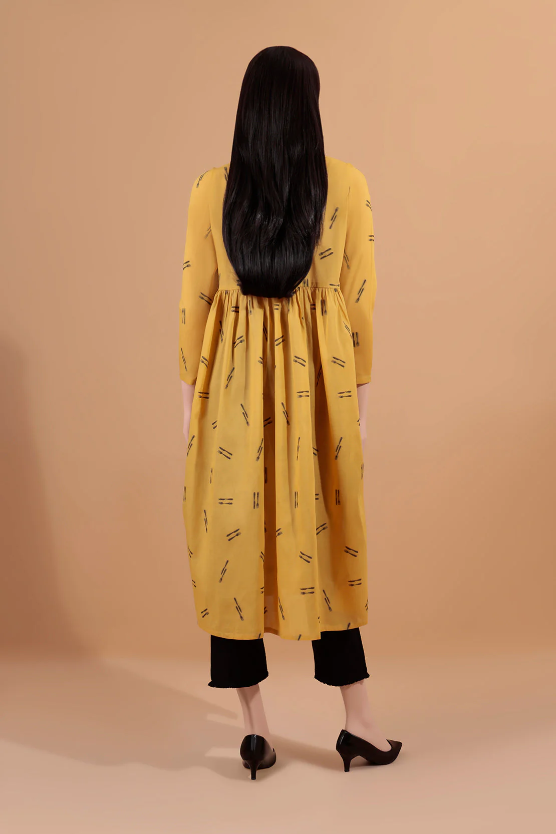 Solid Lawn Jacquard Stitched Shirt - Image 2