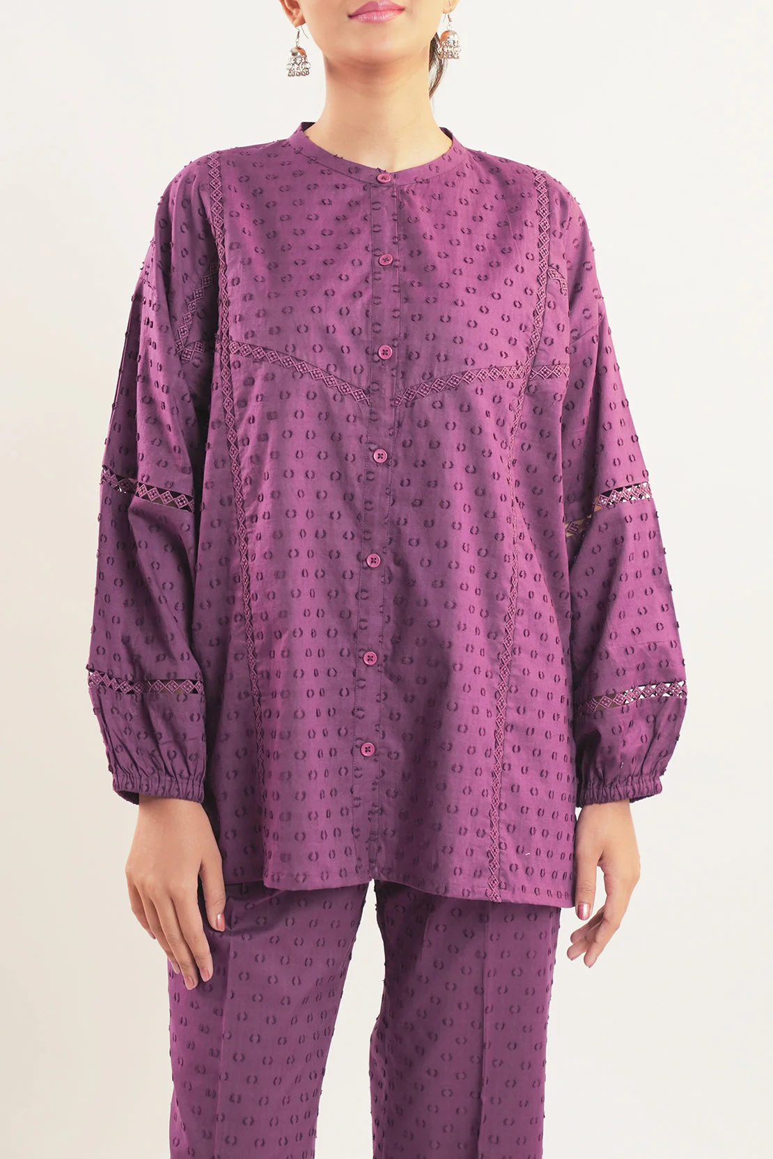 Solid Reverse Jacquard Stitched Shirt - Image 4