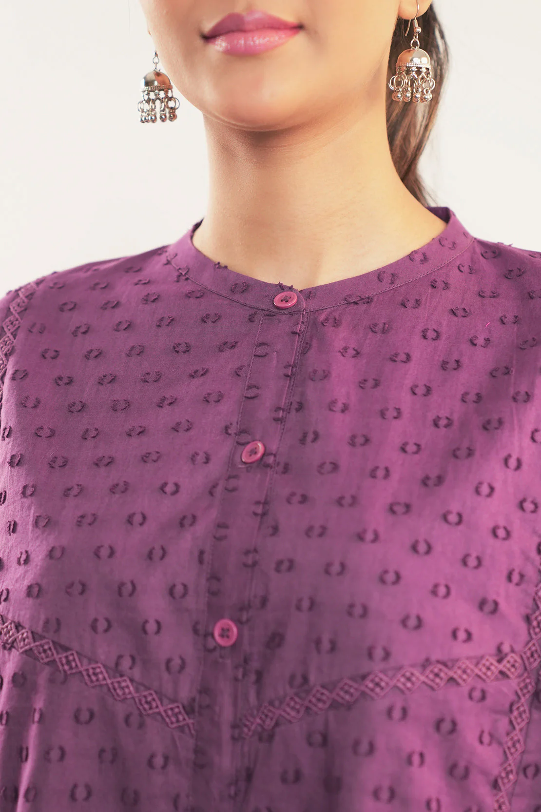 Solid Reverse Jacquard Stitched Shirt - Image 5