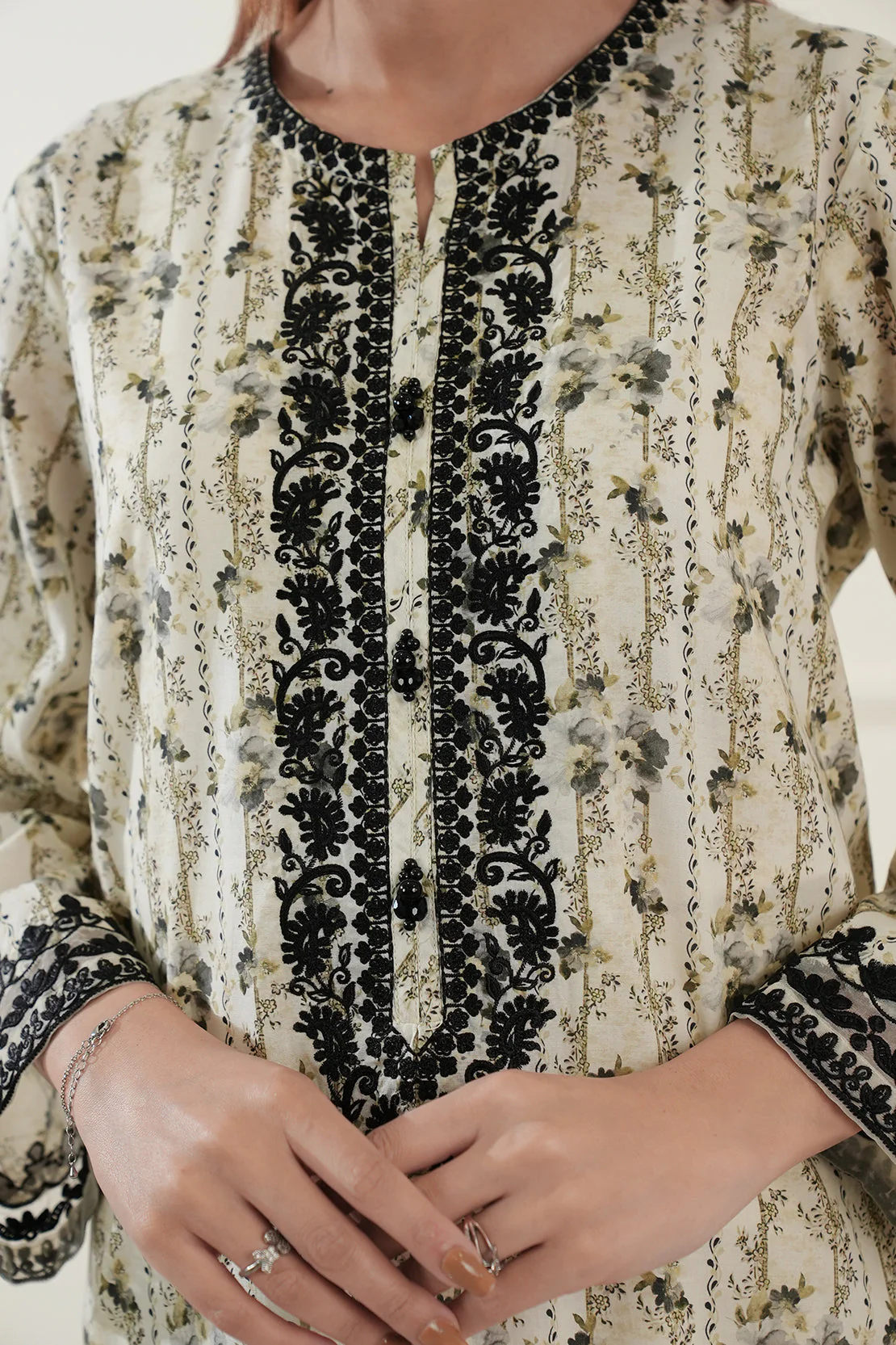 Stitched Embroidered Lawn Shirt - Image 7