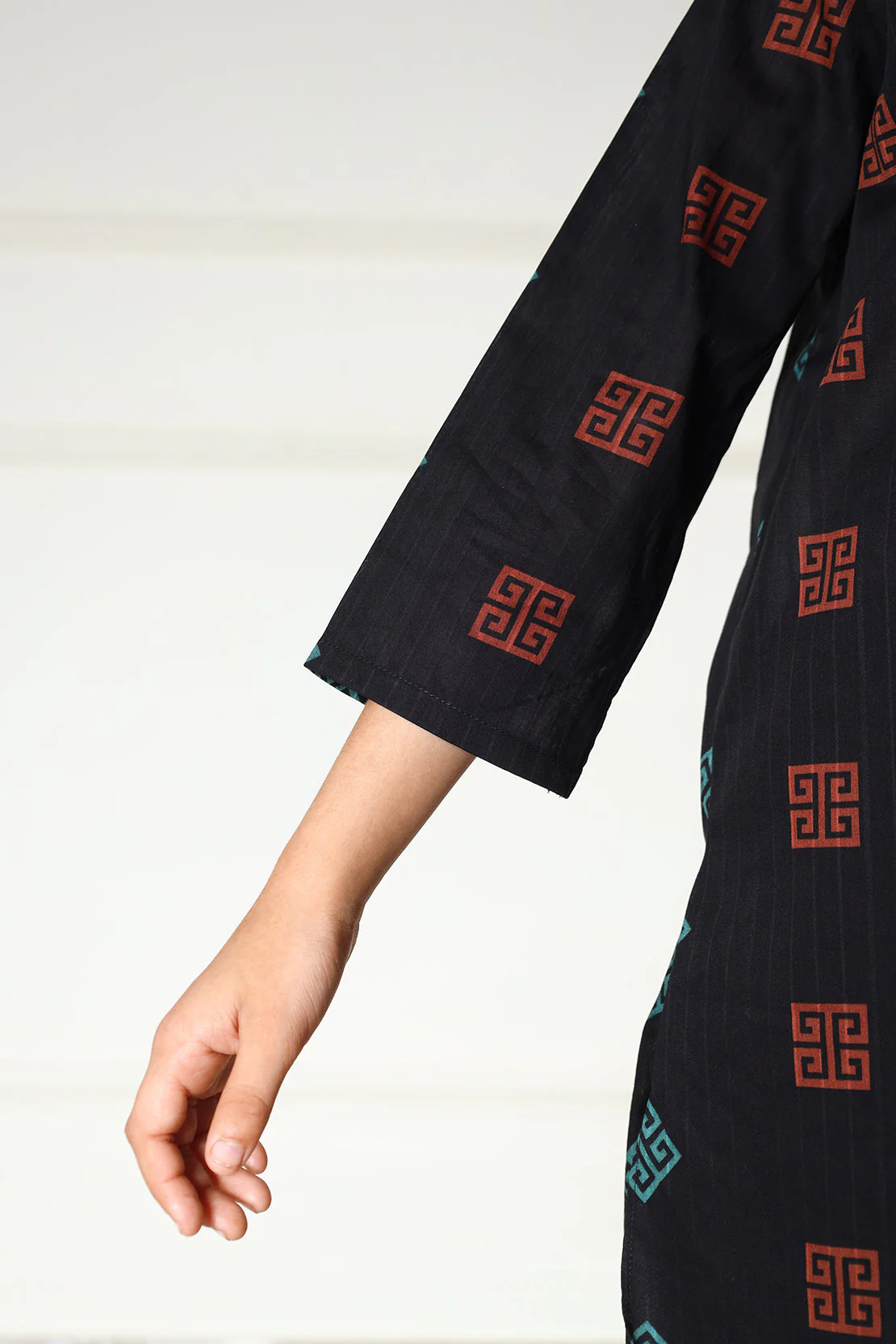 Stitched Lawn 2 Piece (Shirt/Trouser) For Kids - Image 6