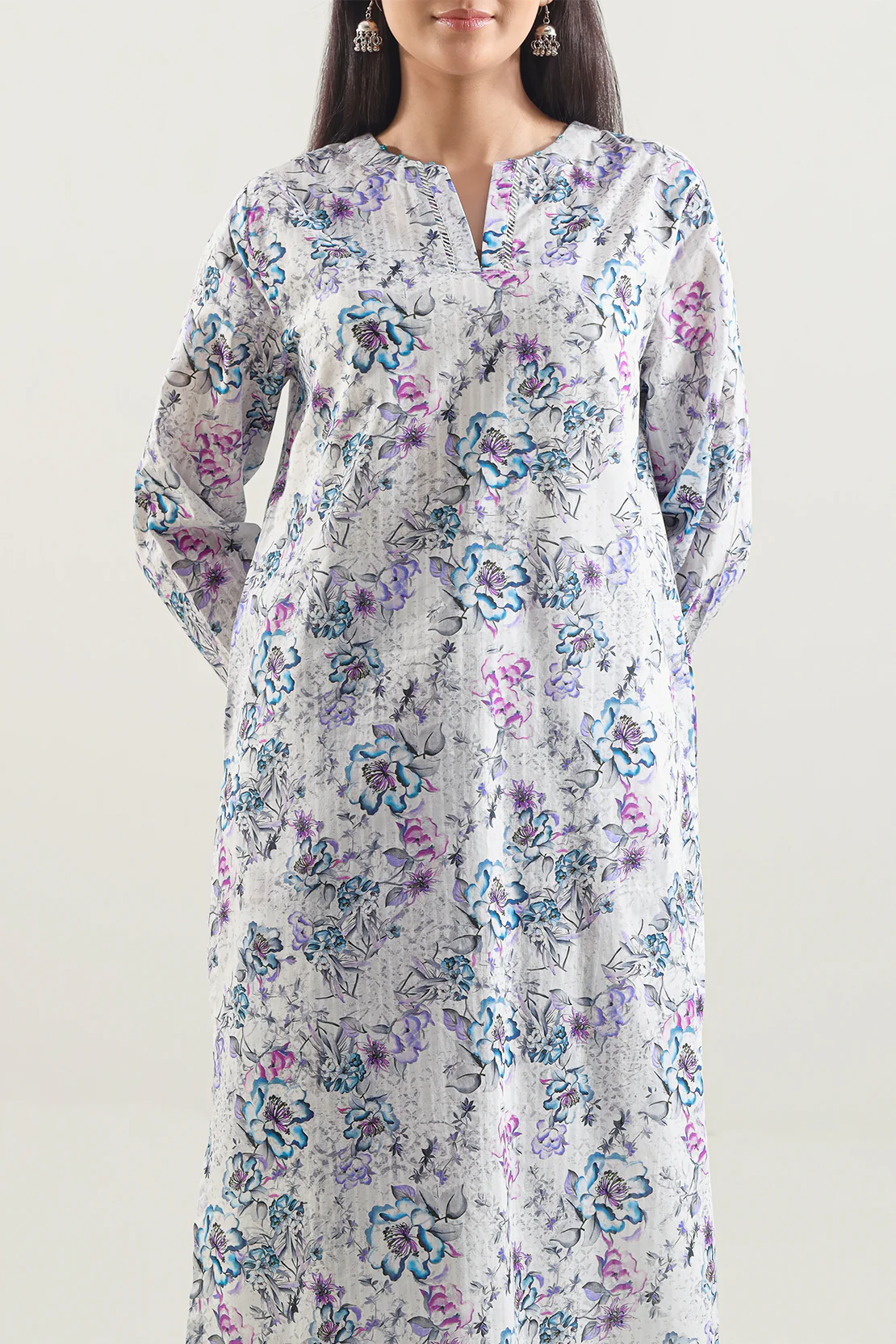 Stitched Lawn 2 Piece (Shirt/Trouser) - Image 2