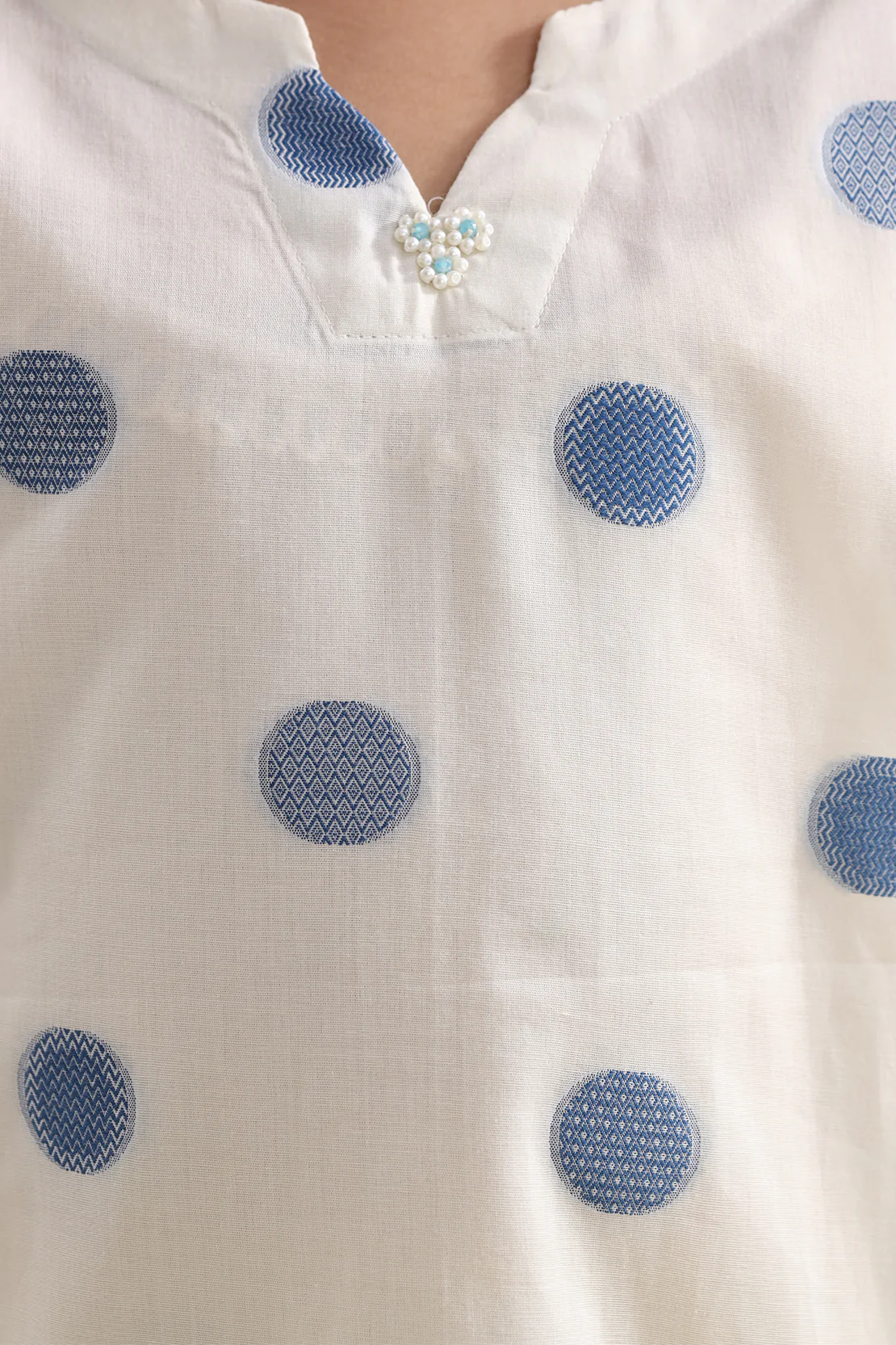 Stitched Lawn Jacquard Shirt/Trouser For Kids - Image 3