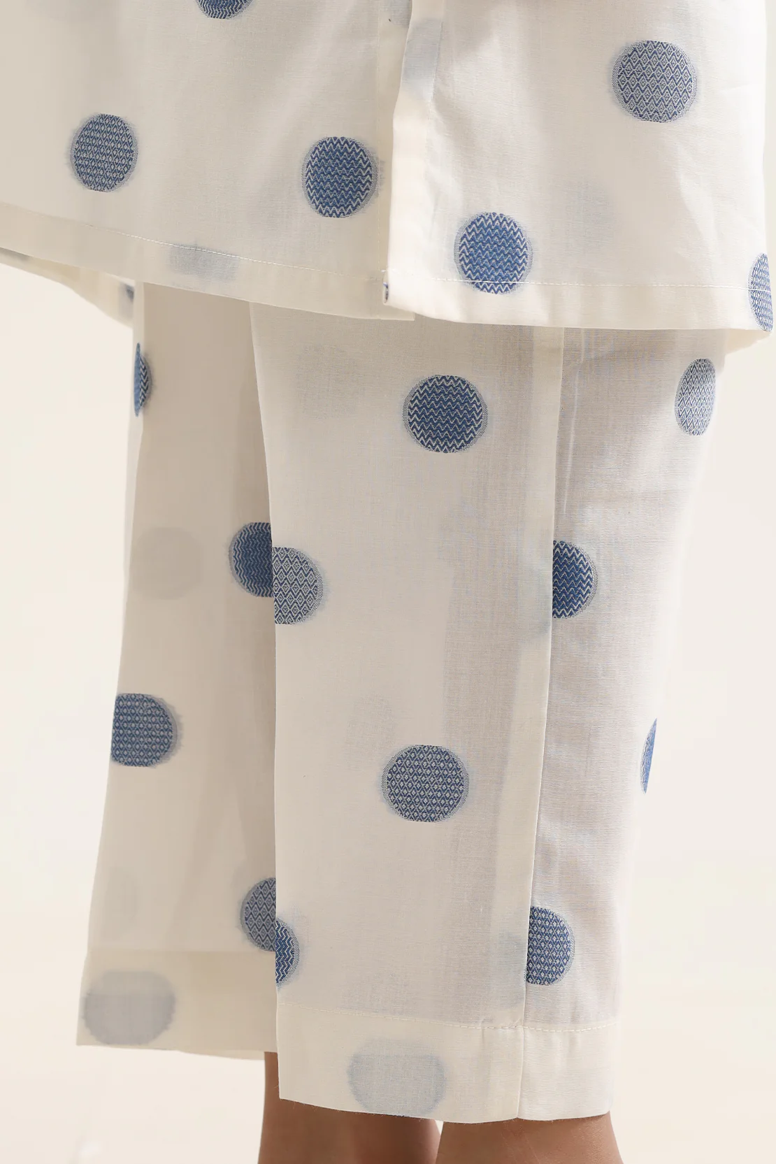 Stitched Lawn Jacquard Shirt/Trouser For Kids - Image 5