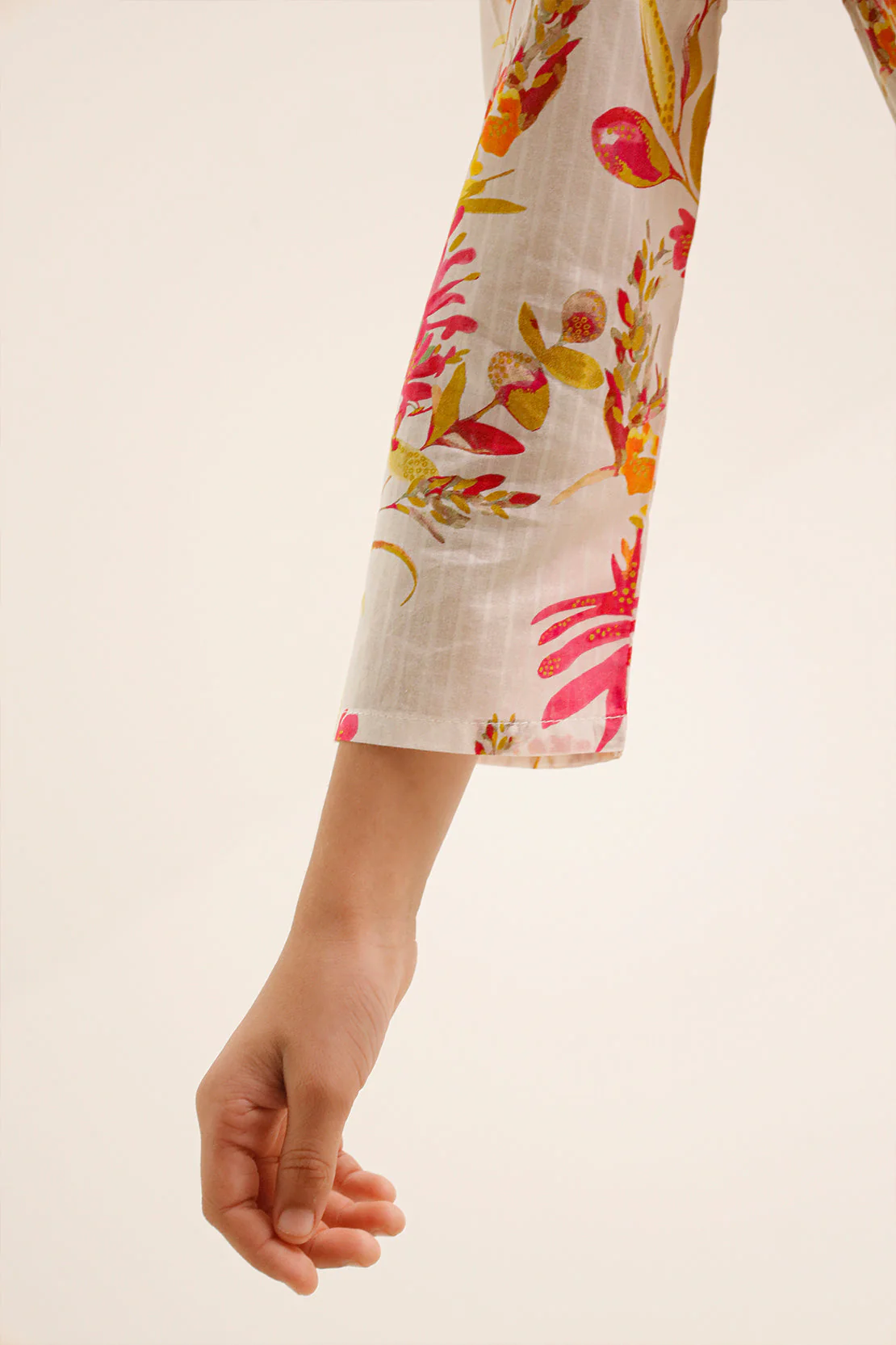 Stitched Lawn Stitched 2 Piece (Shirt/Trouser) For Kids - Image 6