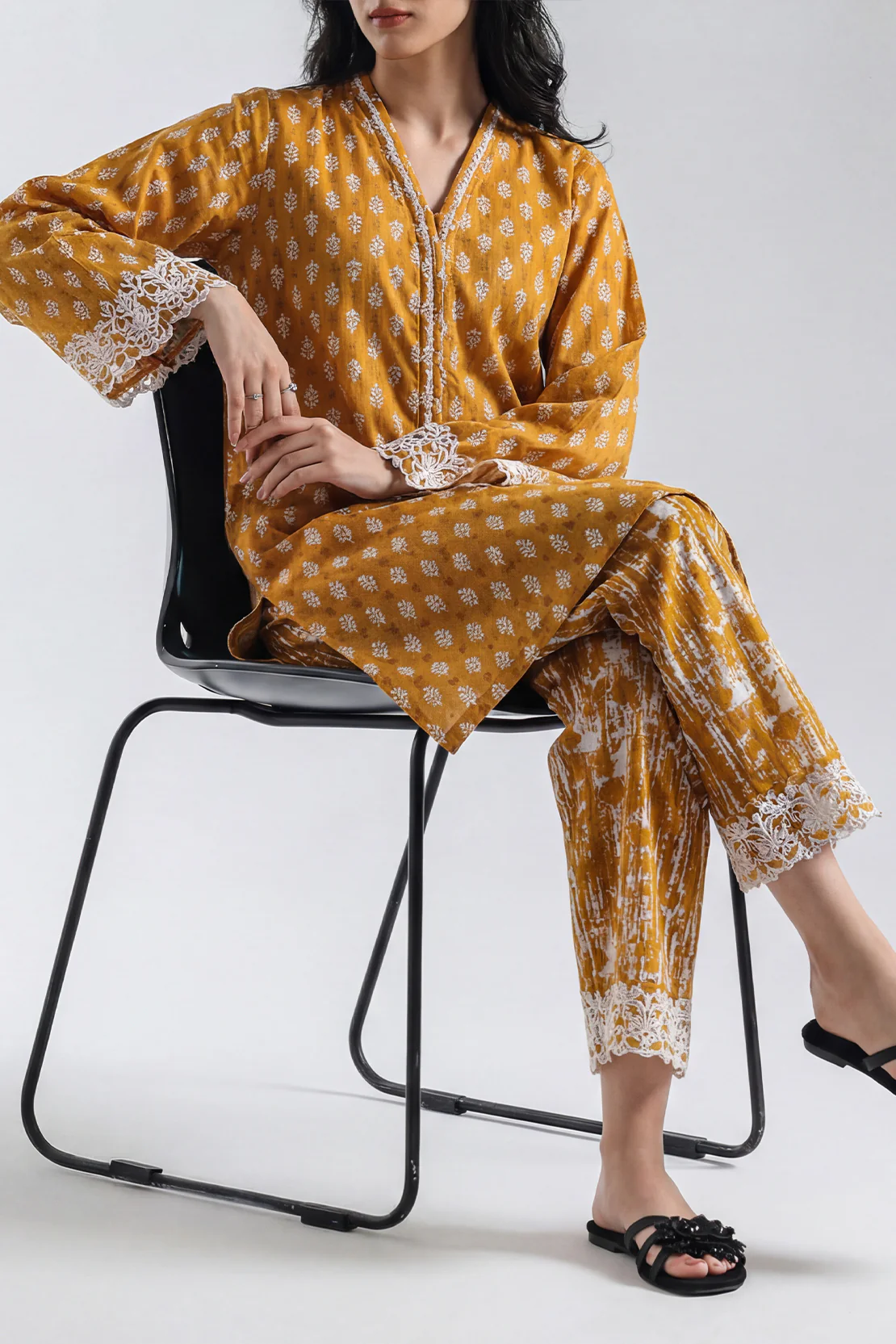 Stitched printed Embroidered Lawn 2 Piece (Shirt/Trouser) - Image 2