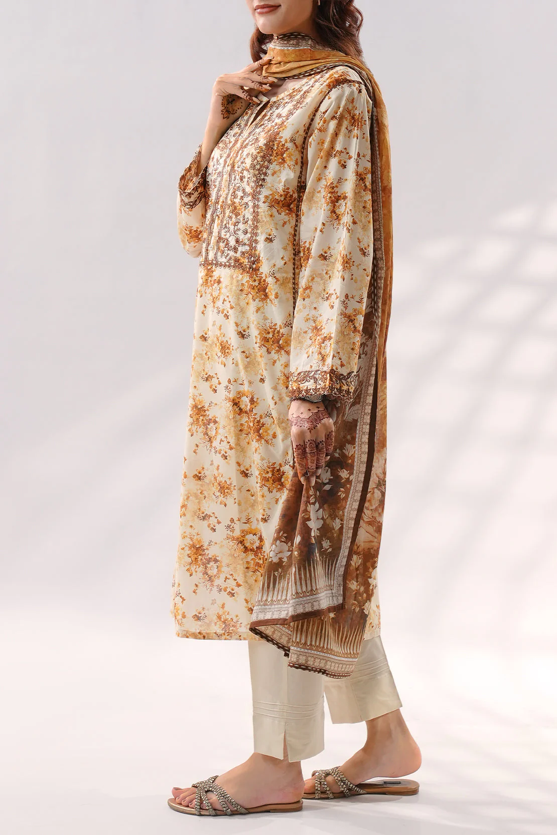 Stitched Printed Embroidered Lawn 3 Piece - Image 3