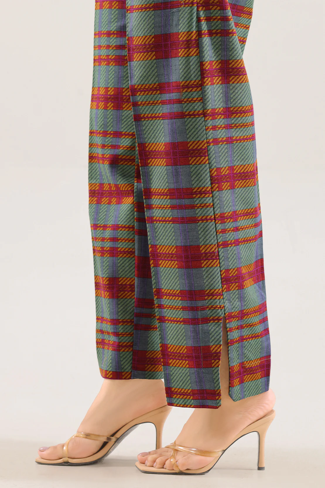Stitched Printed Khaddar Shirt - Image 5