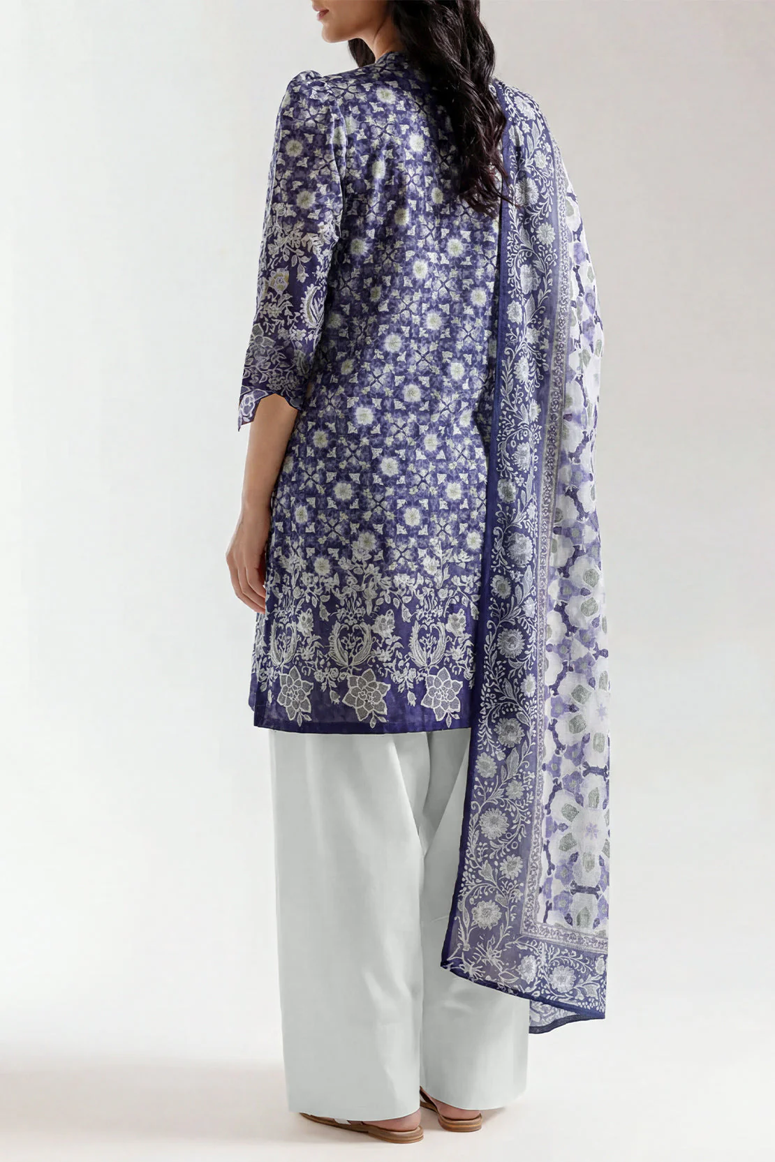 Unstitched Printed Lawn 2 Piece (Shirt/Dupatta) - Image 5