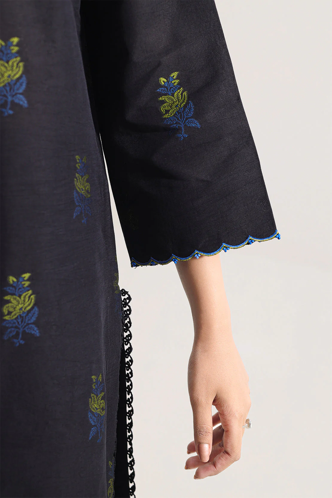 Unstitched Cotton Jacquard 3 Piece - Image 5
