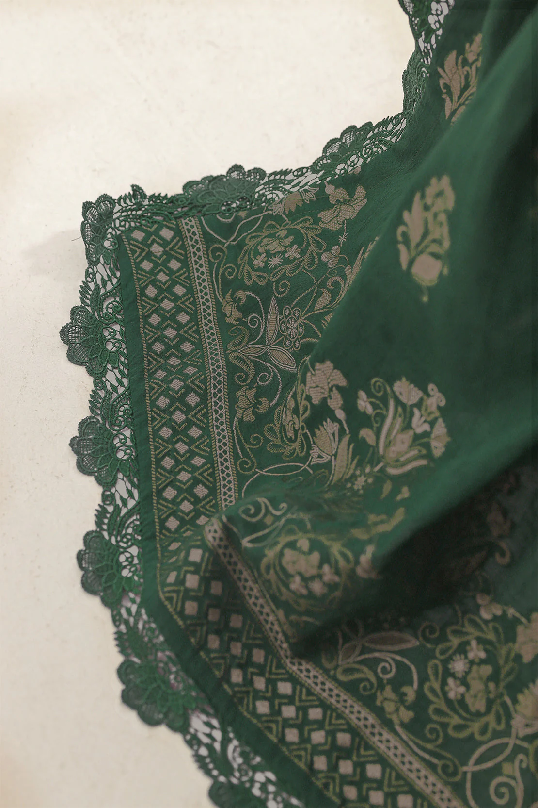 Unstitched Cotton Jacquard 3 Piece - Image 4