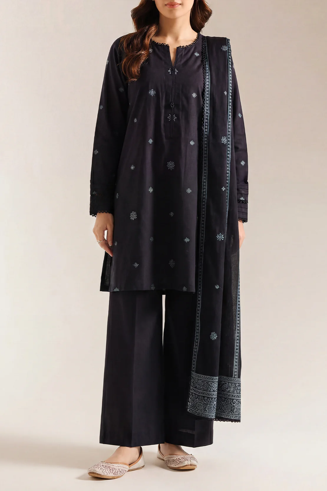 Unstitched Cotton Jacquard 3 Piece - Image 2