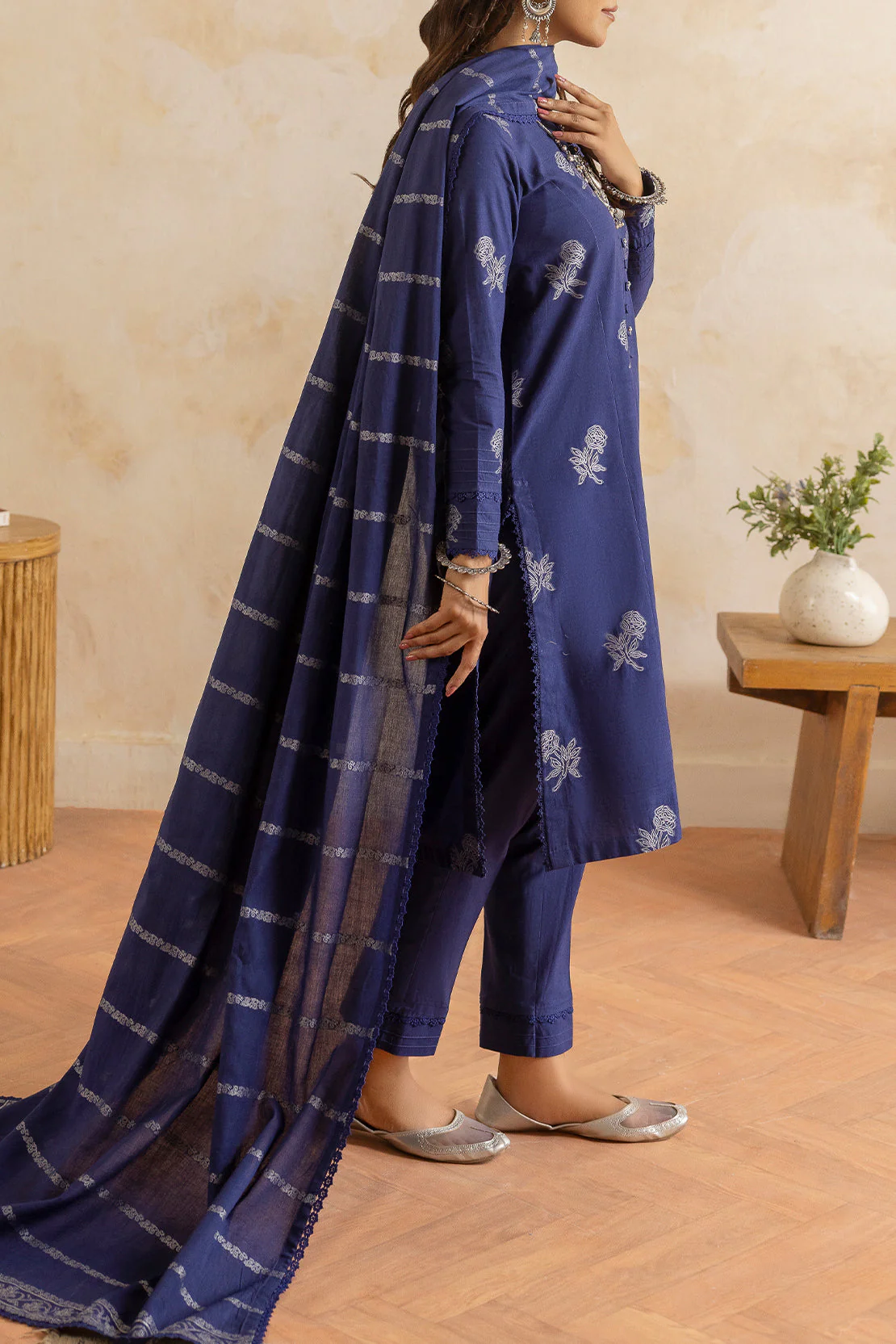 Unstitched Cotton Jacquard Shirt - Image 3
