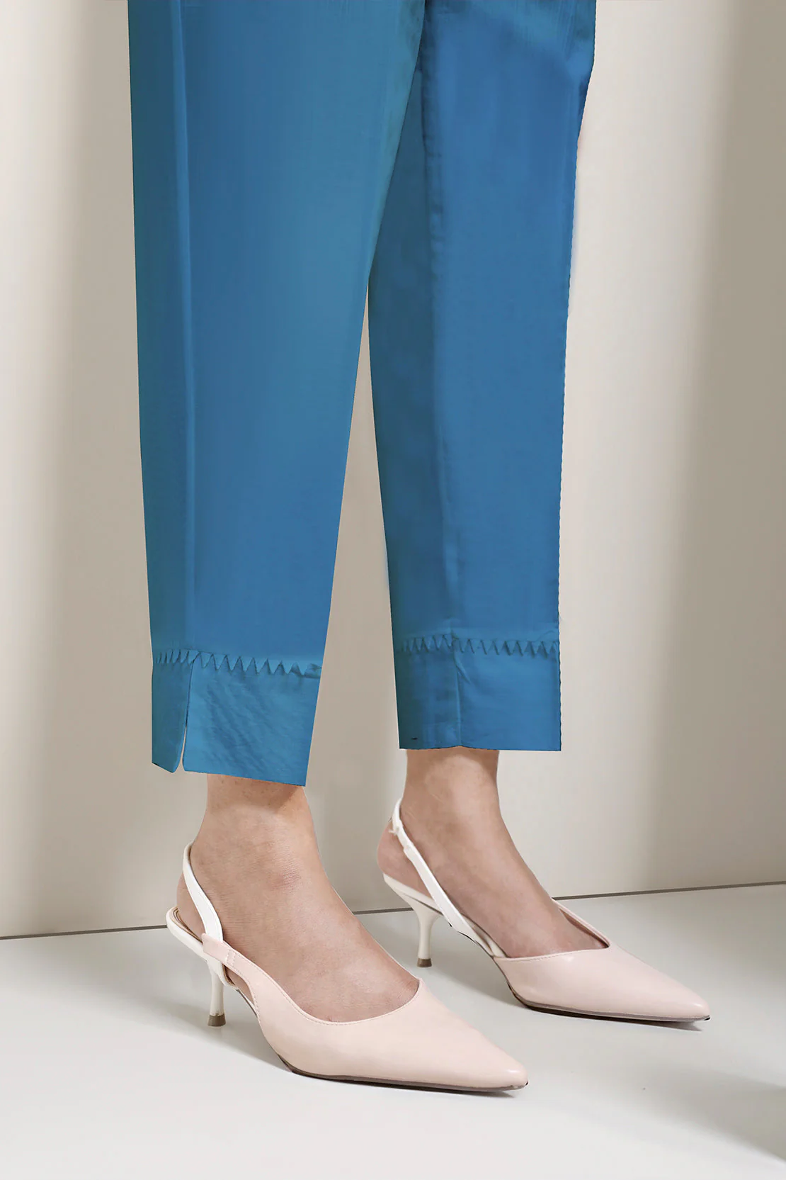 Unstitched Cotton Dyed Trouser Fabric - Image 2