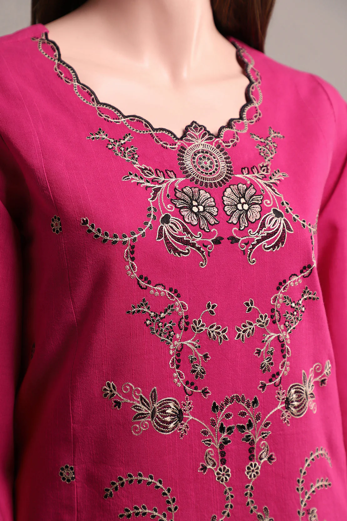 Unstitched Cross Hatch Embroidered 2 Piece (Shirt/Trouser) - Image 3