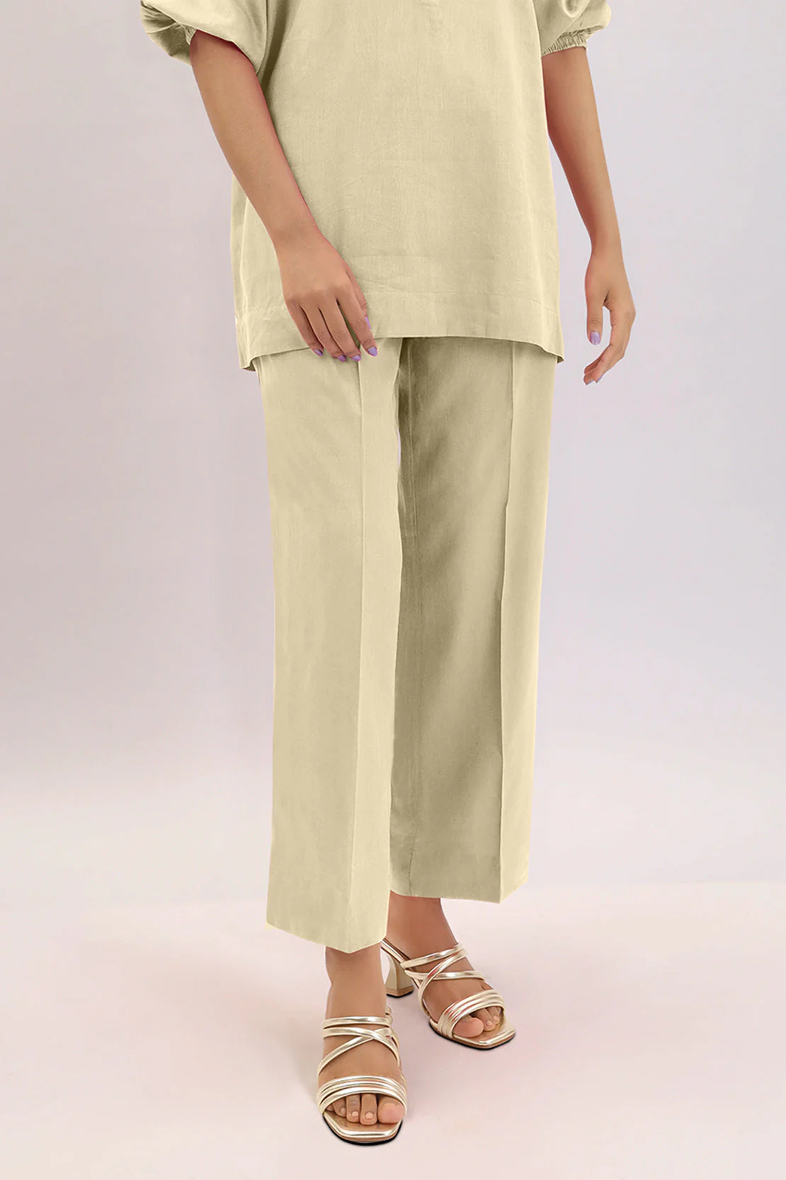 Unstitched Dyed Cambric Trouser Fabric - Image 2