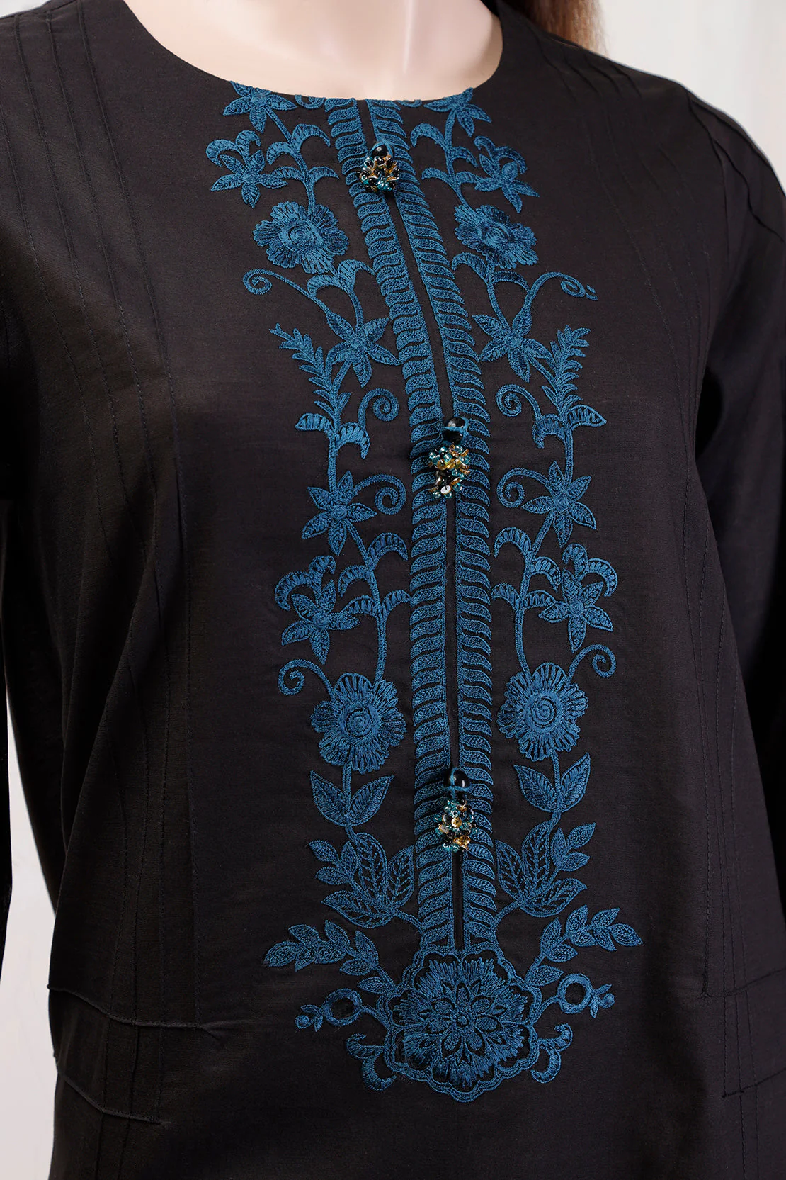 Unstitched Emb Jacquard Cotton 3 Piece - Image 4