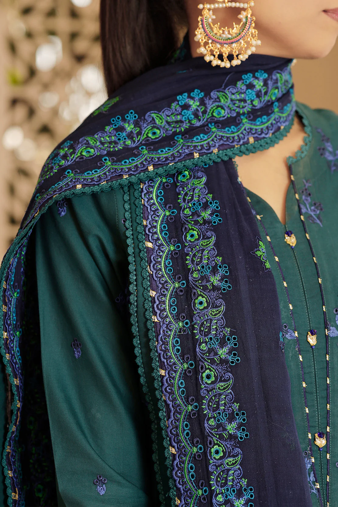 Unstitched Embroidered Cambric 3 Piece - Image 3