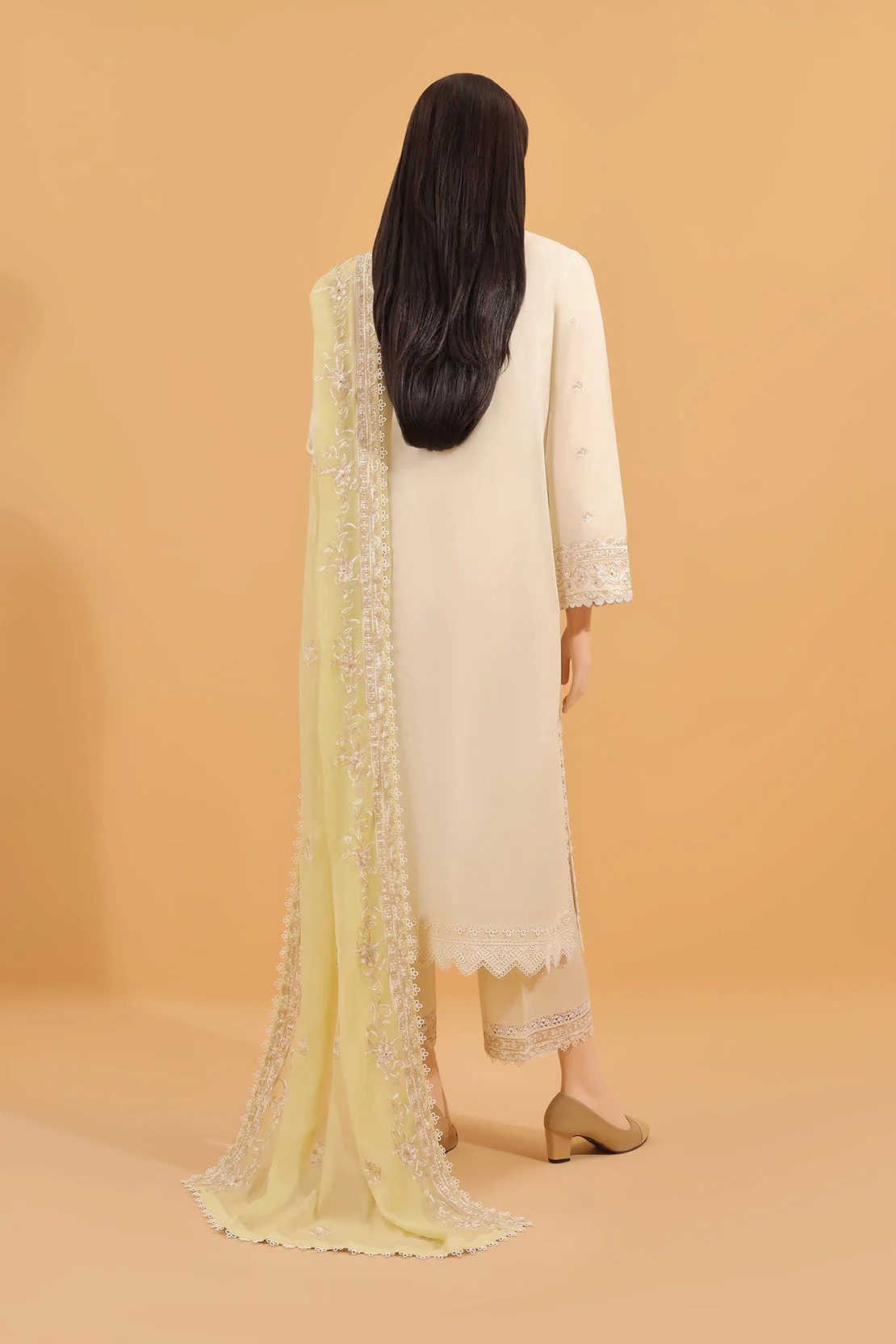 Unstitched Embroidered Cambric 3 Piece With Chiffon Dupatta - Image 3