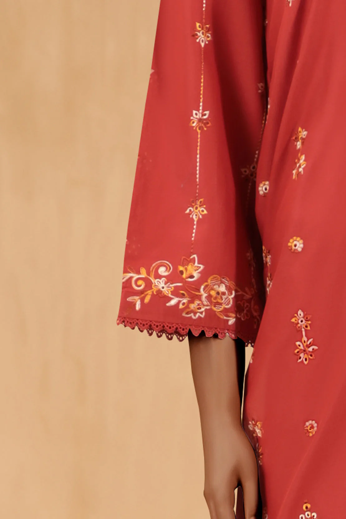 Unstitched Embroidered Cambric 3 Piece With Chiffon Dupatta - Image 6