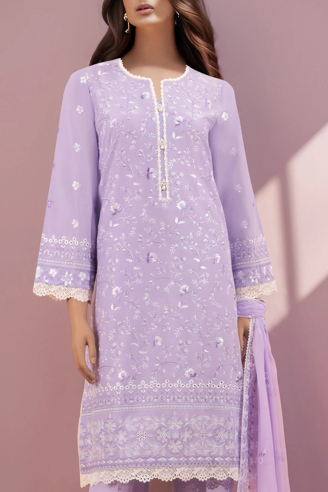 Unstitched Embroidered Cambric 3 Piece With Chiffon Dupatta