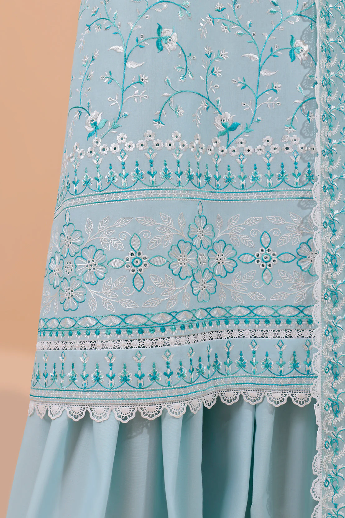Unstitched Embroidered Cambric 3 Piece With Chiffon Dupatta - Image 5