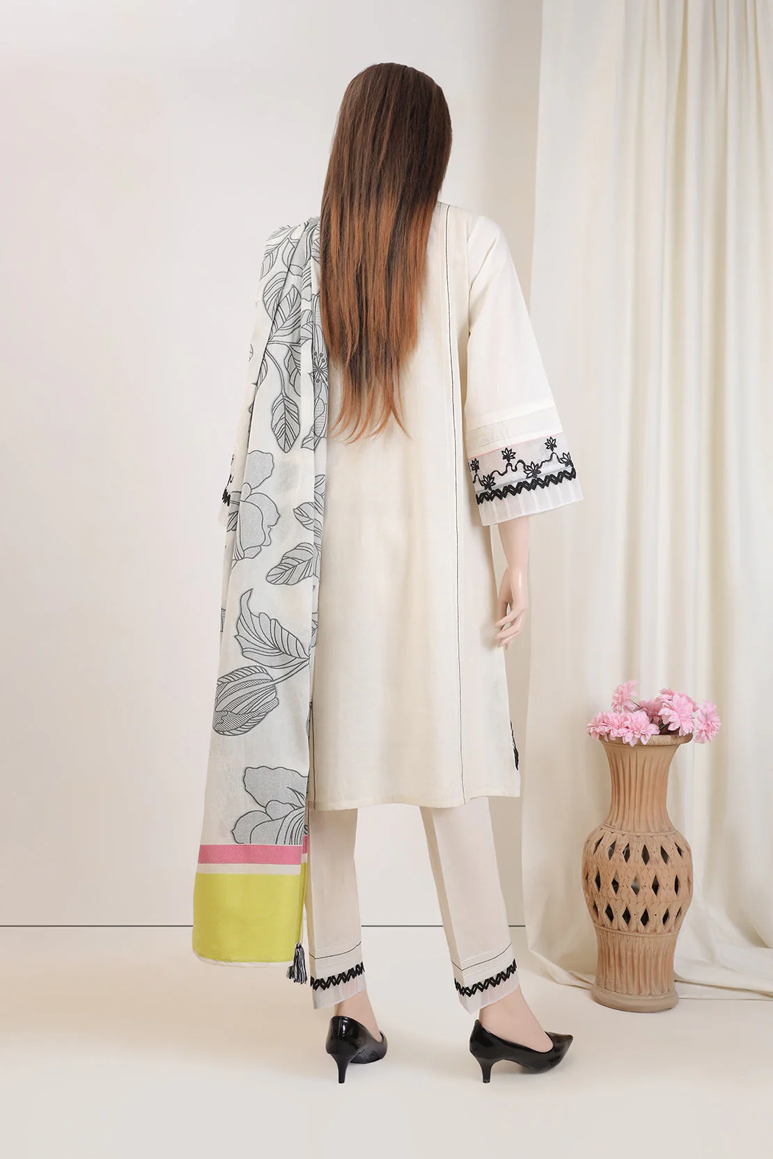 Unstitched Embroidered Cotton Jacquard 3 Piece - Image 3